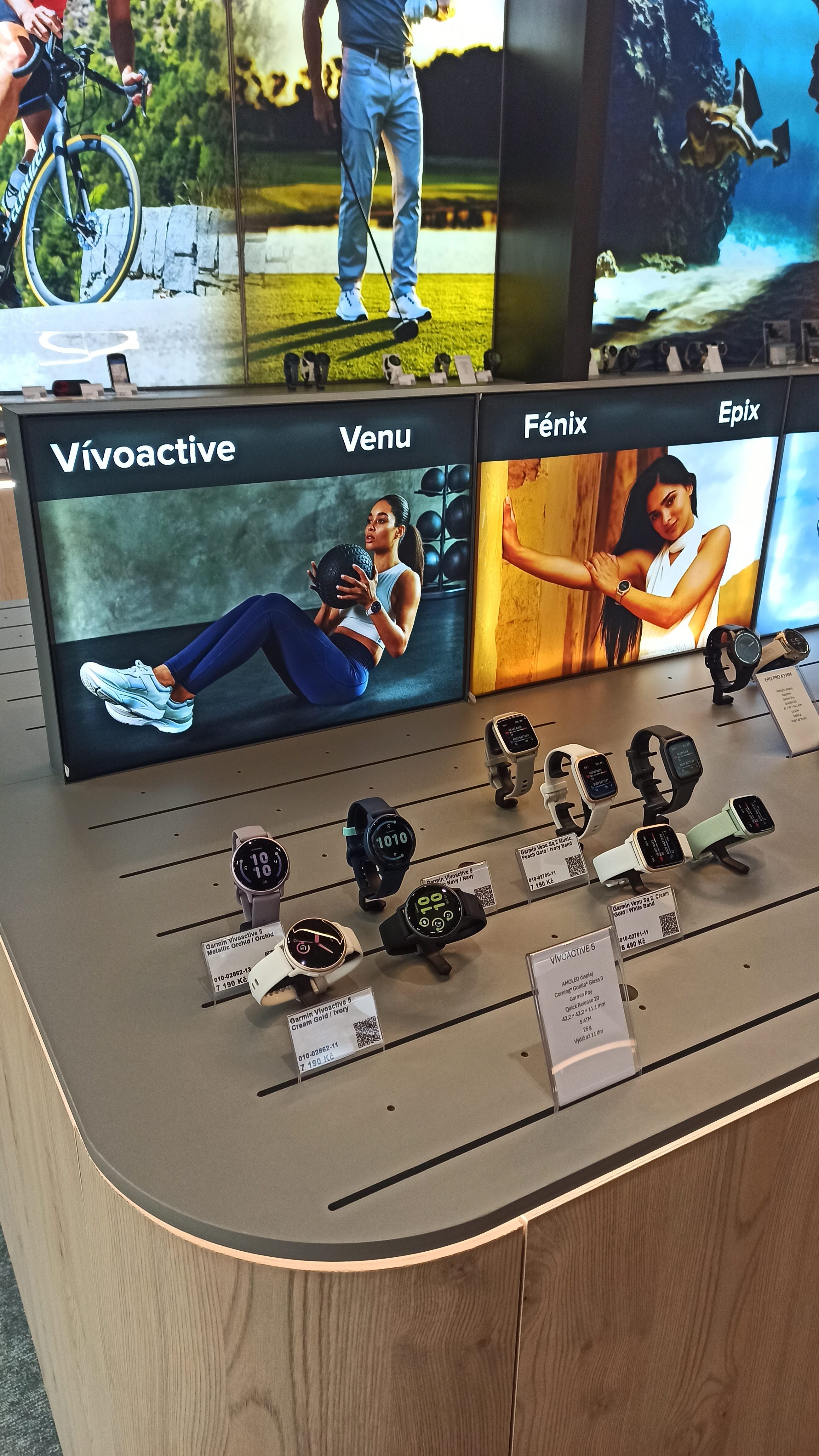 garmin smartwatch display