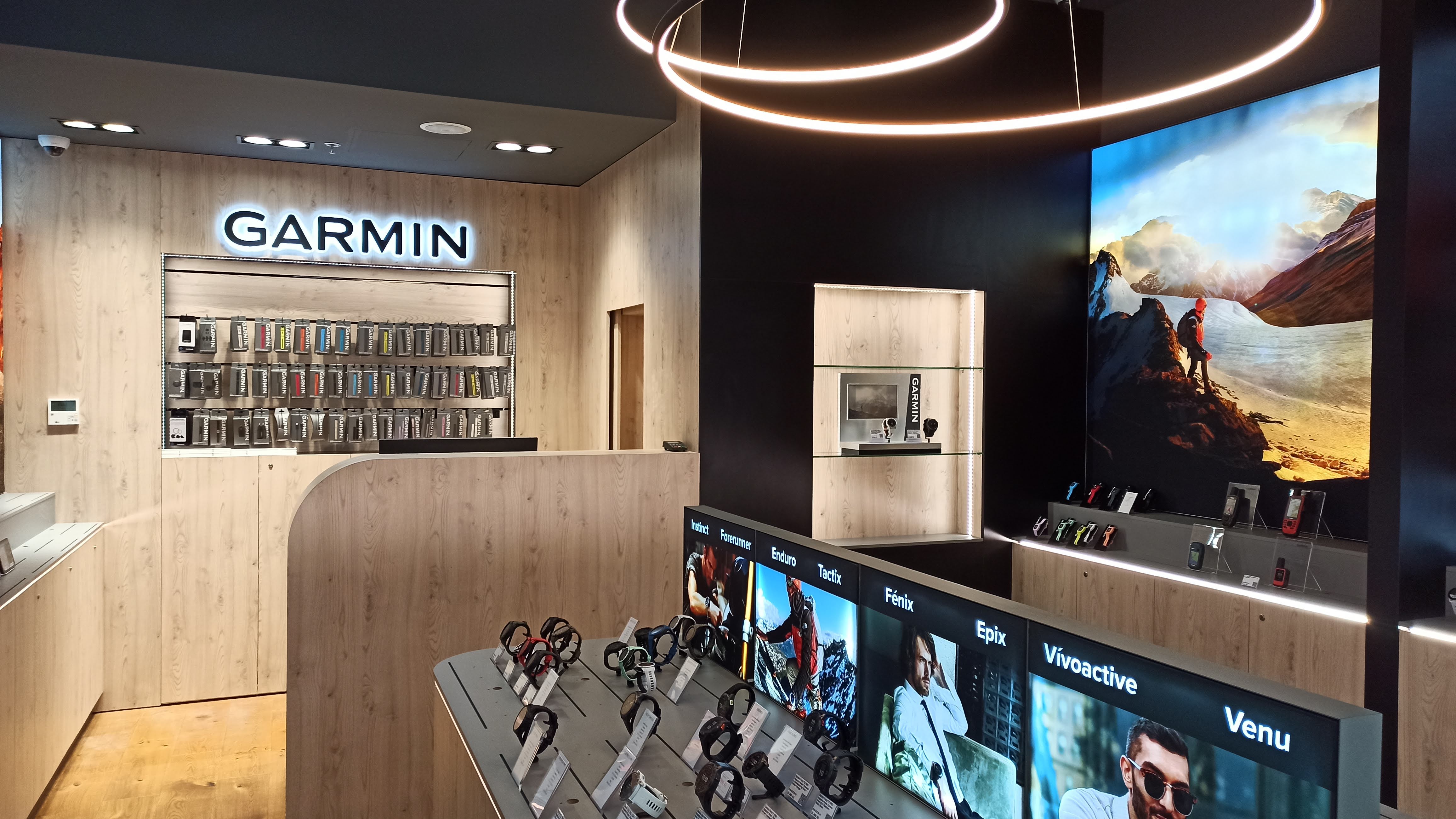 garmin watch display