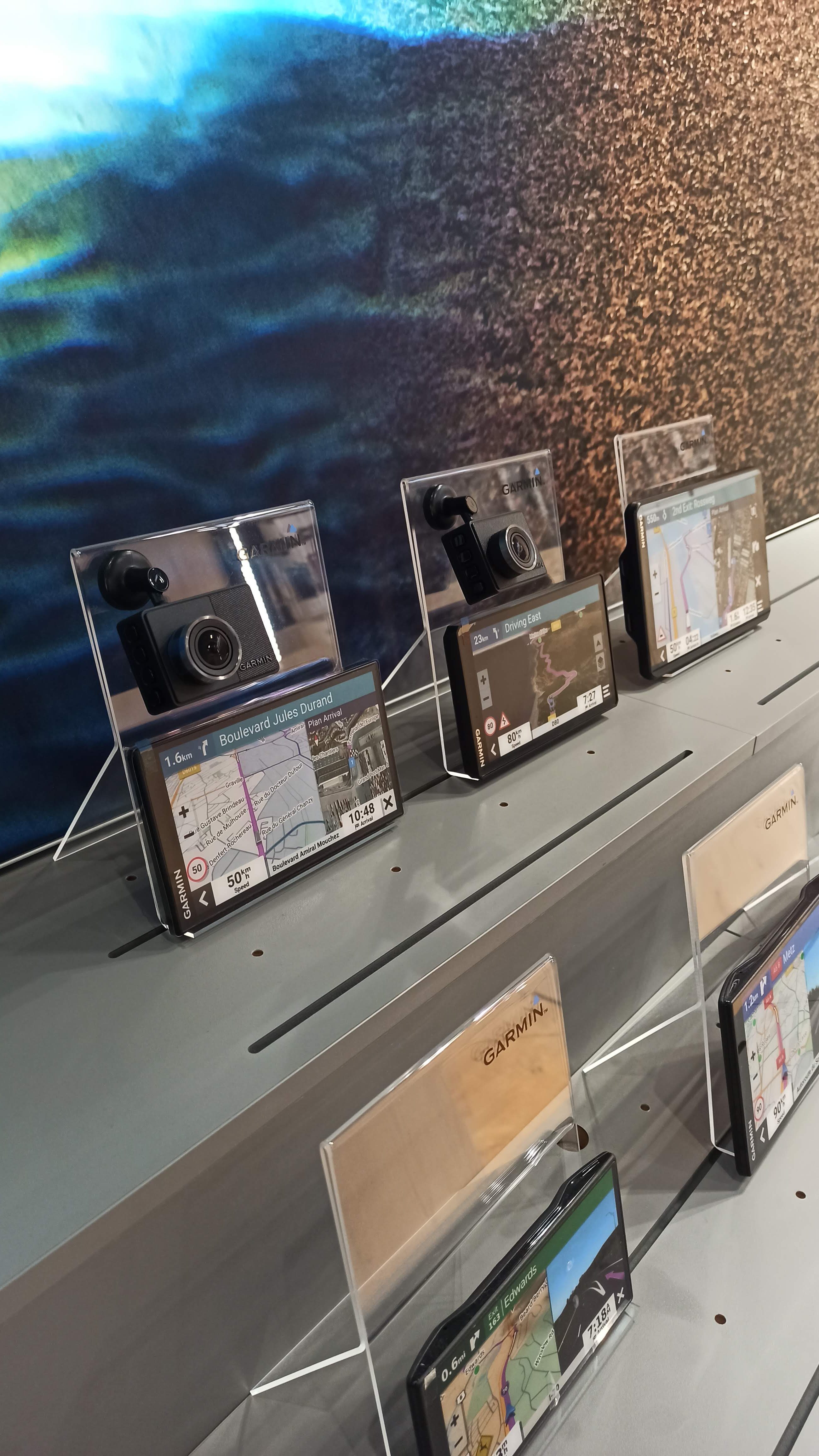 gps navigation display