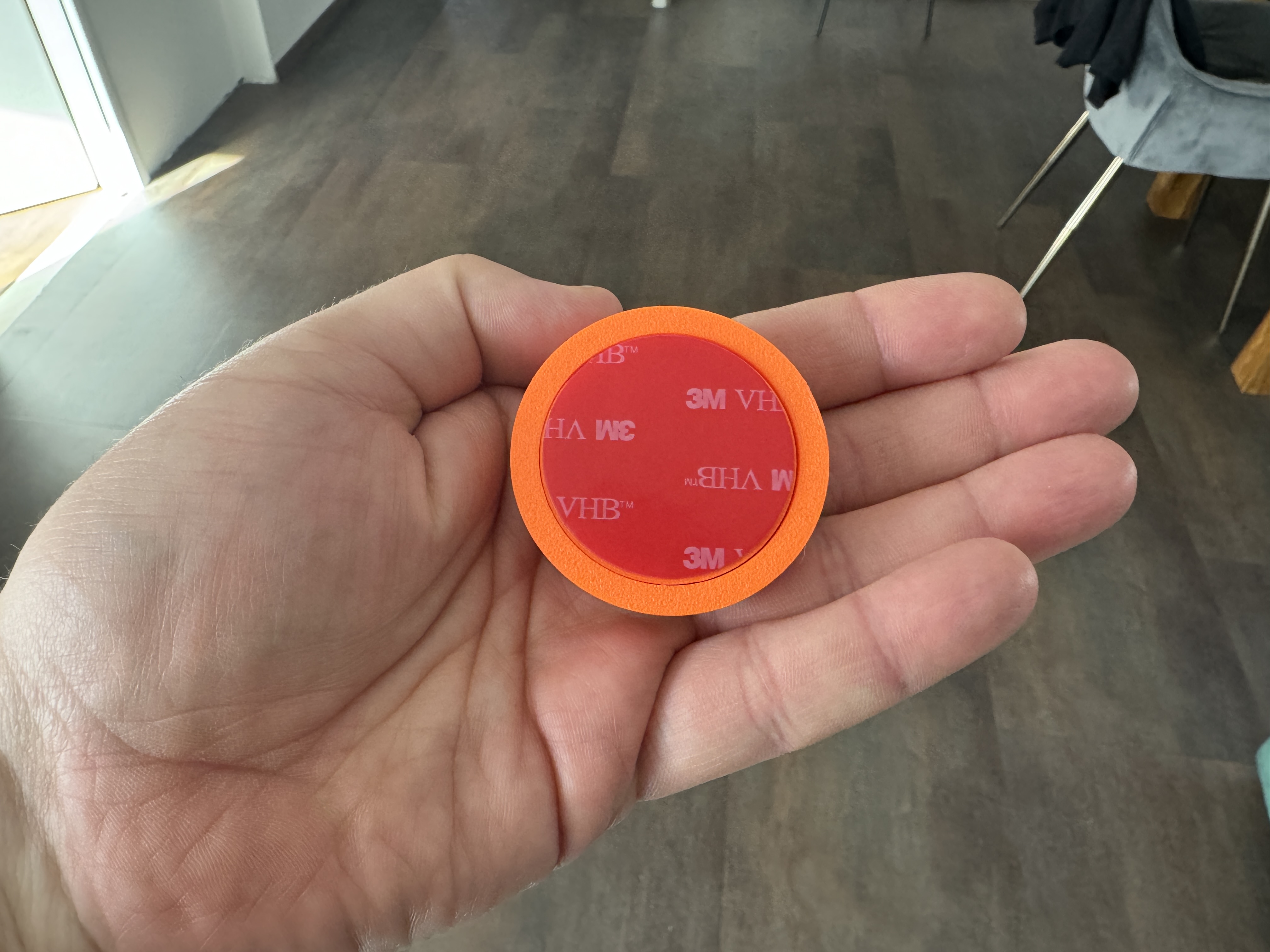 orange tag back view