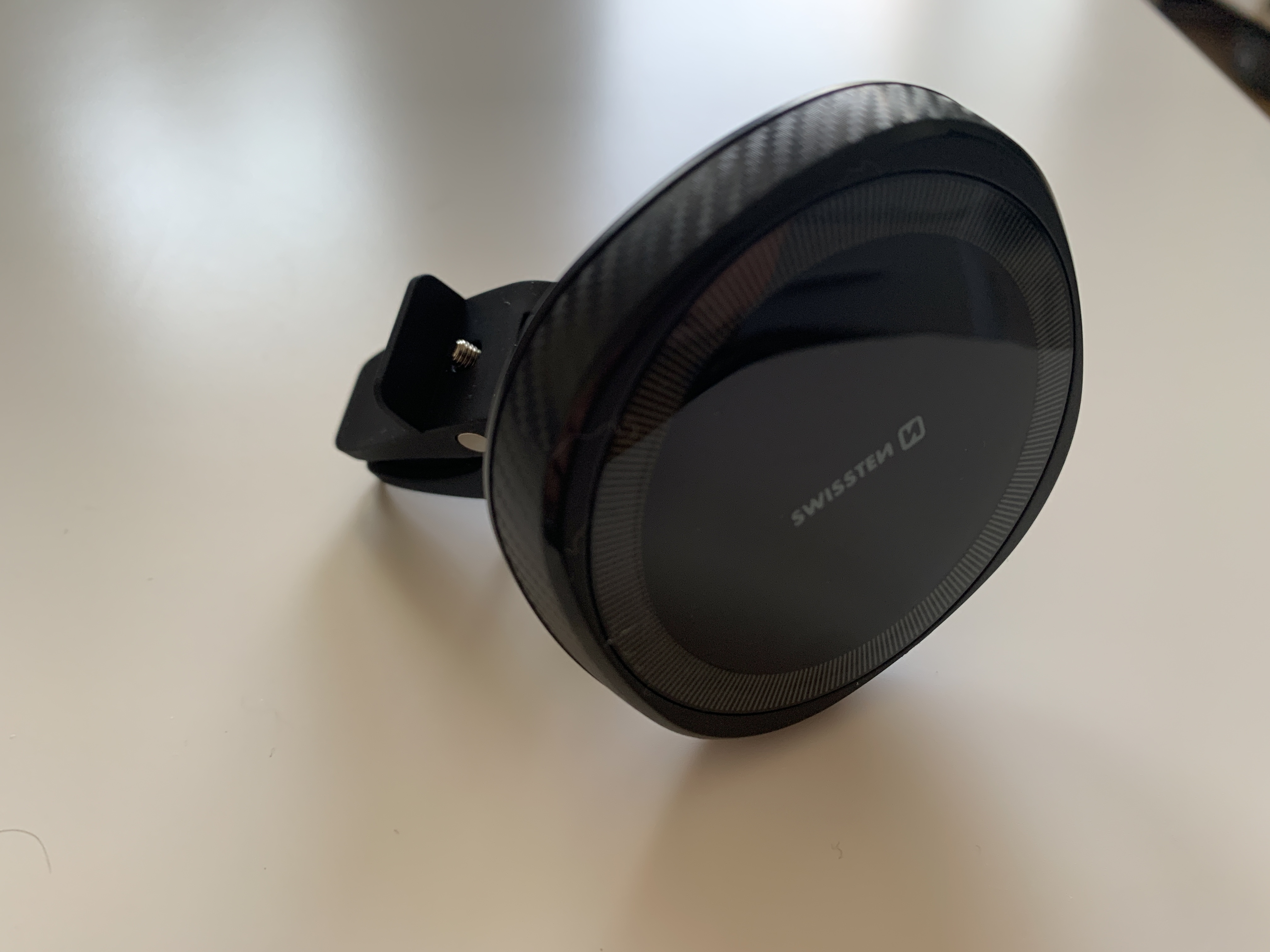 angled view phone mount