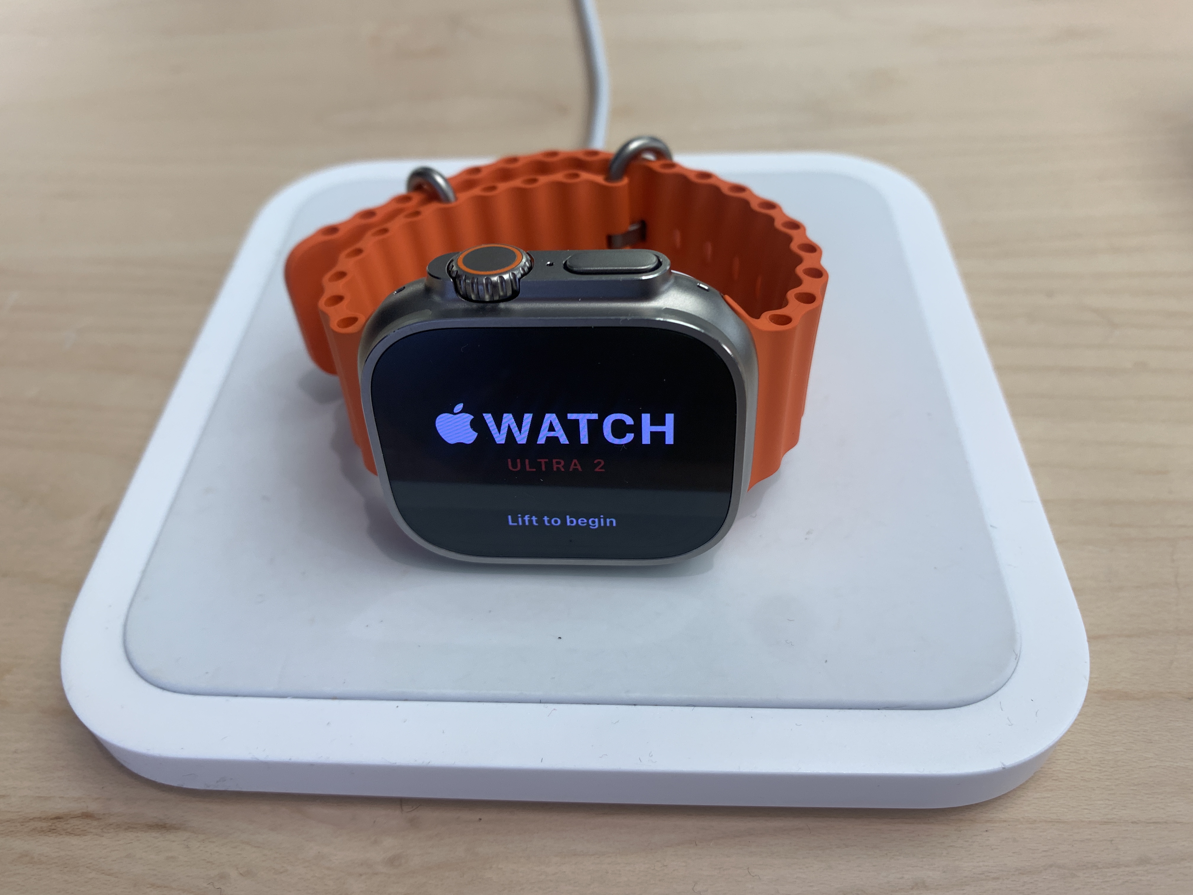 apple watch ultra 2 orange band