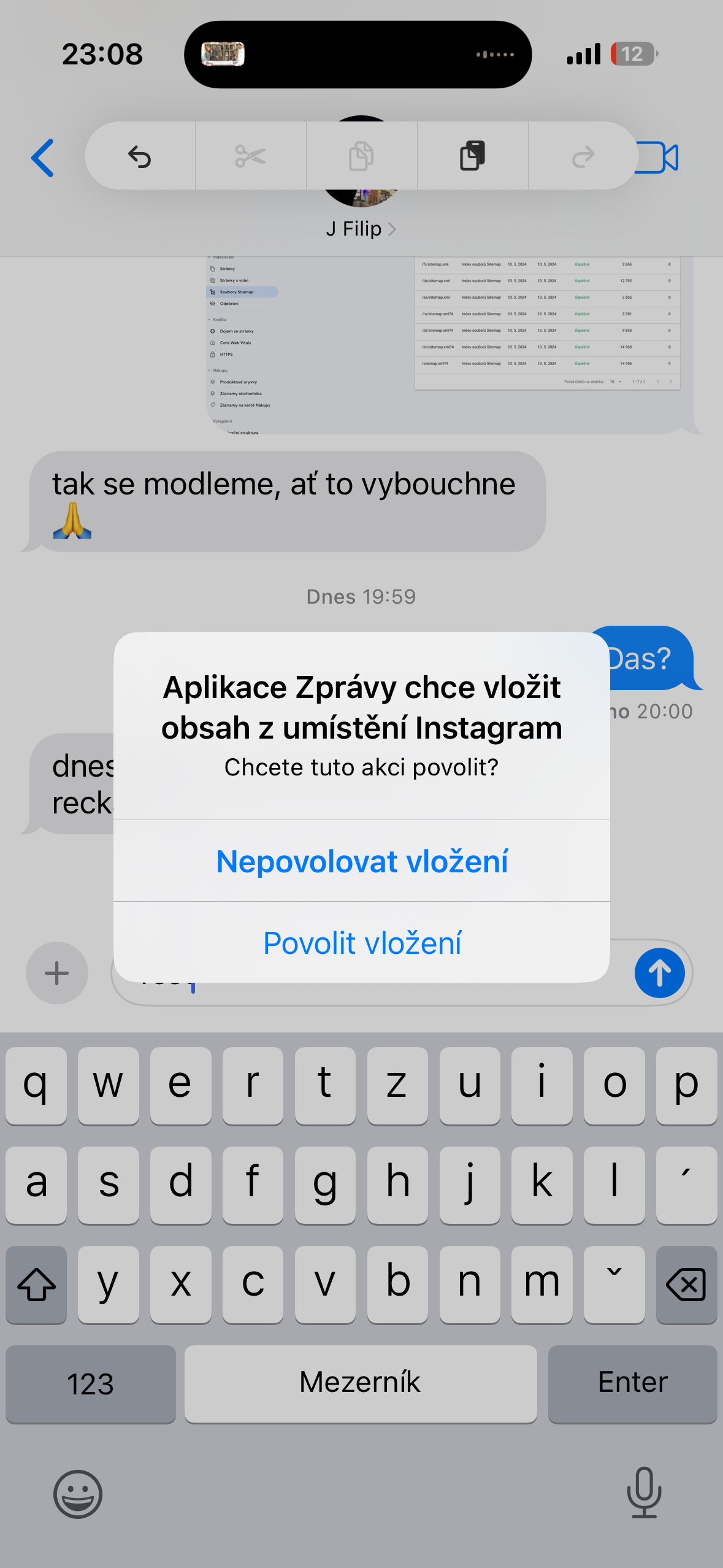text message conversation prompt