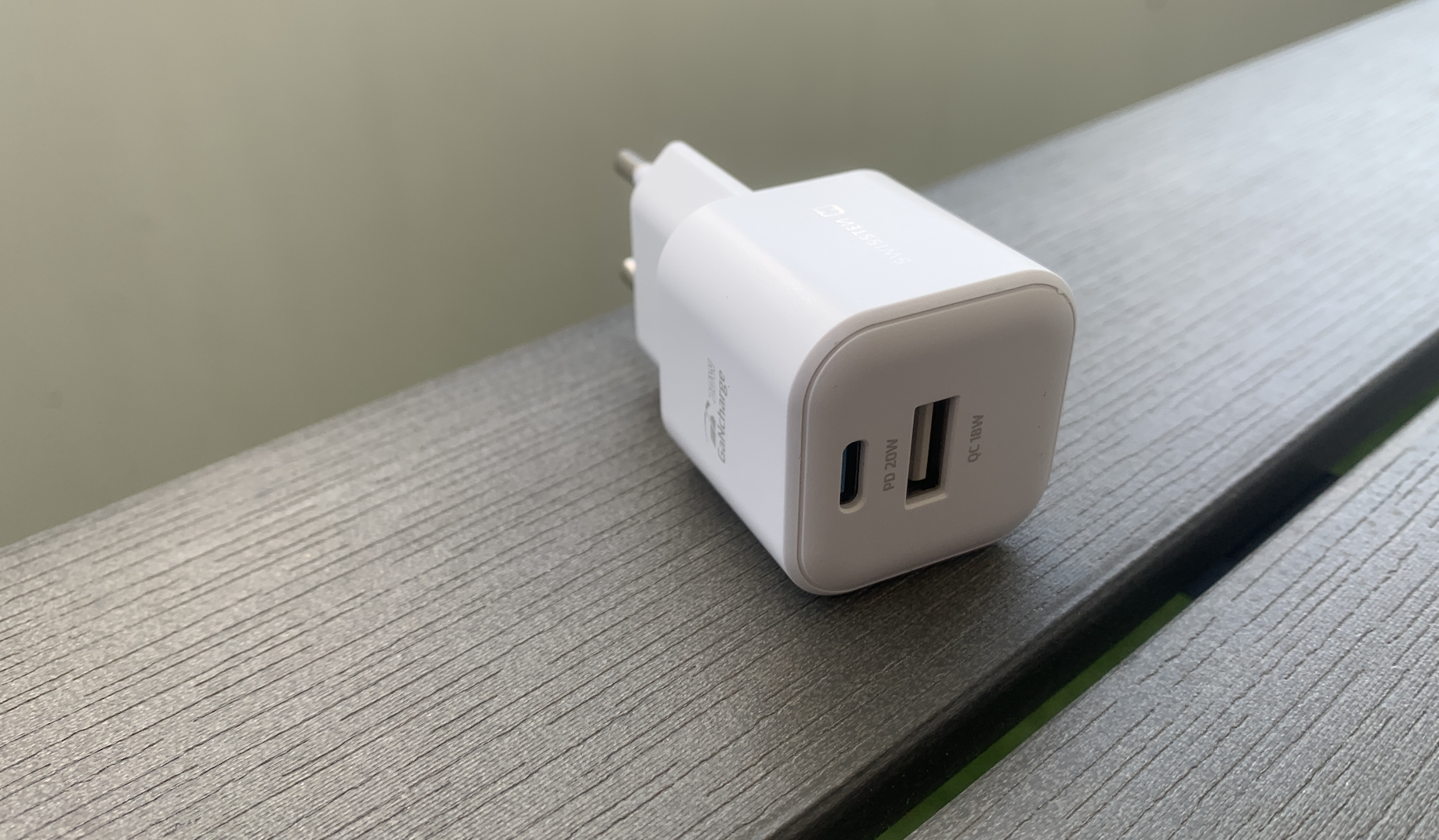 usb wall charger