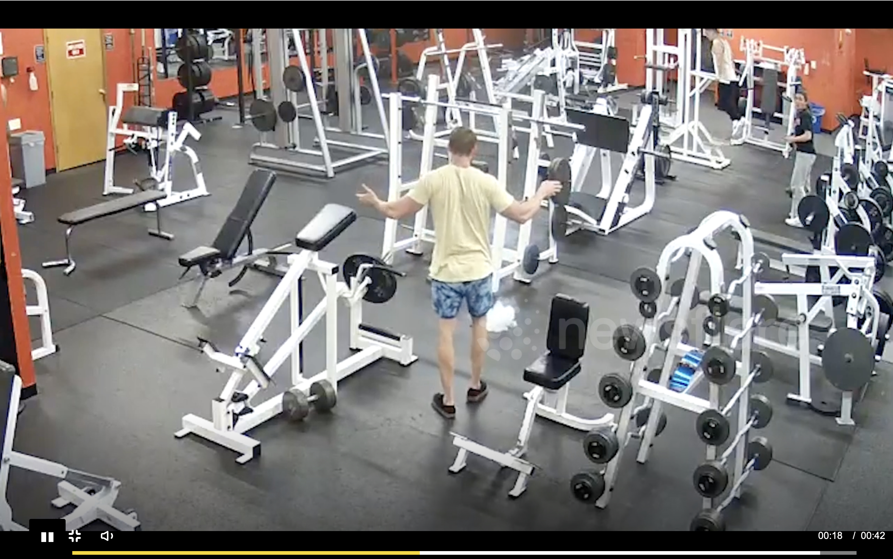 gym exercise equipment smoke dispersing