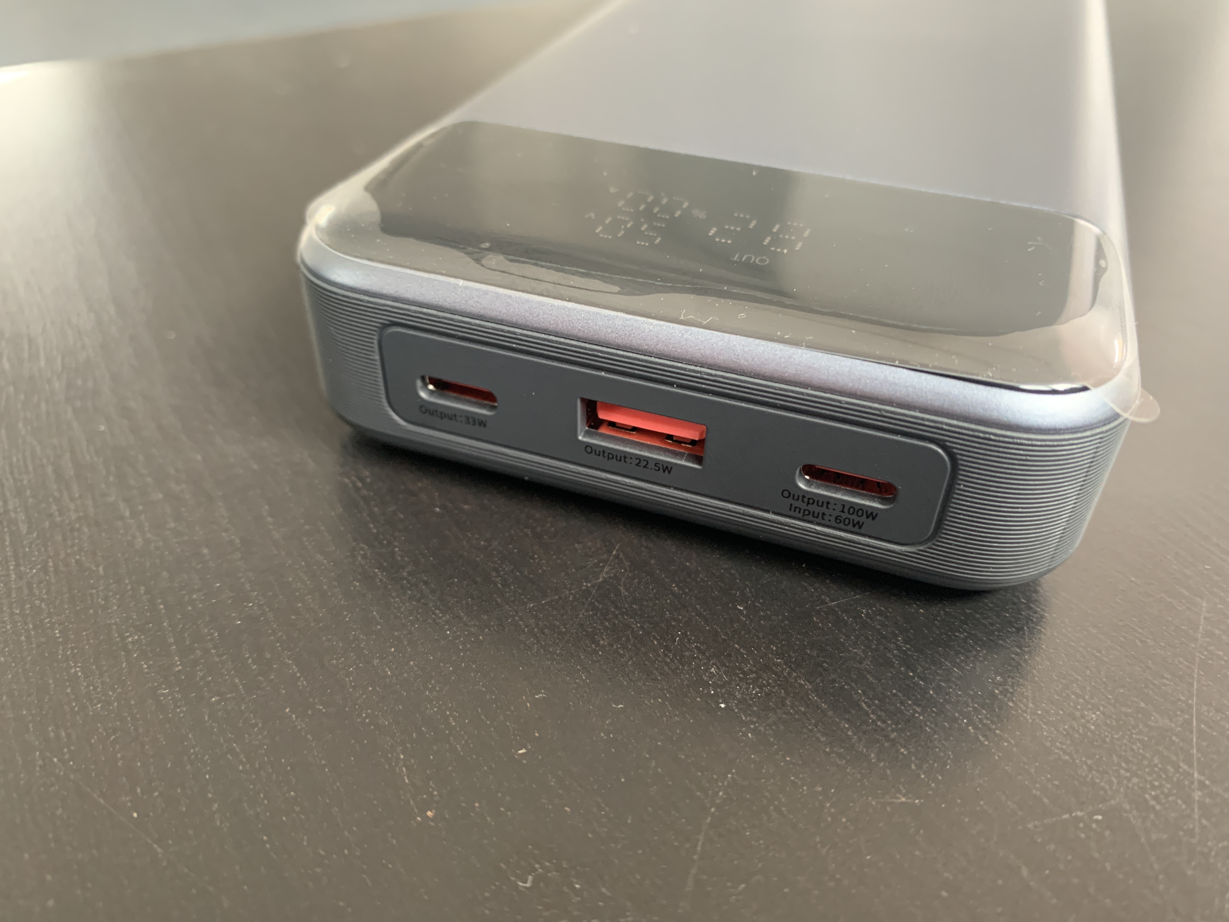 swissten power bank ports