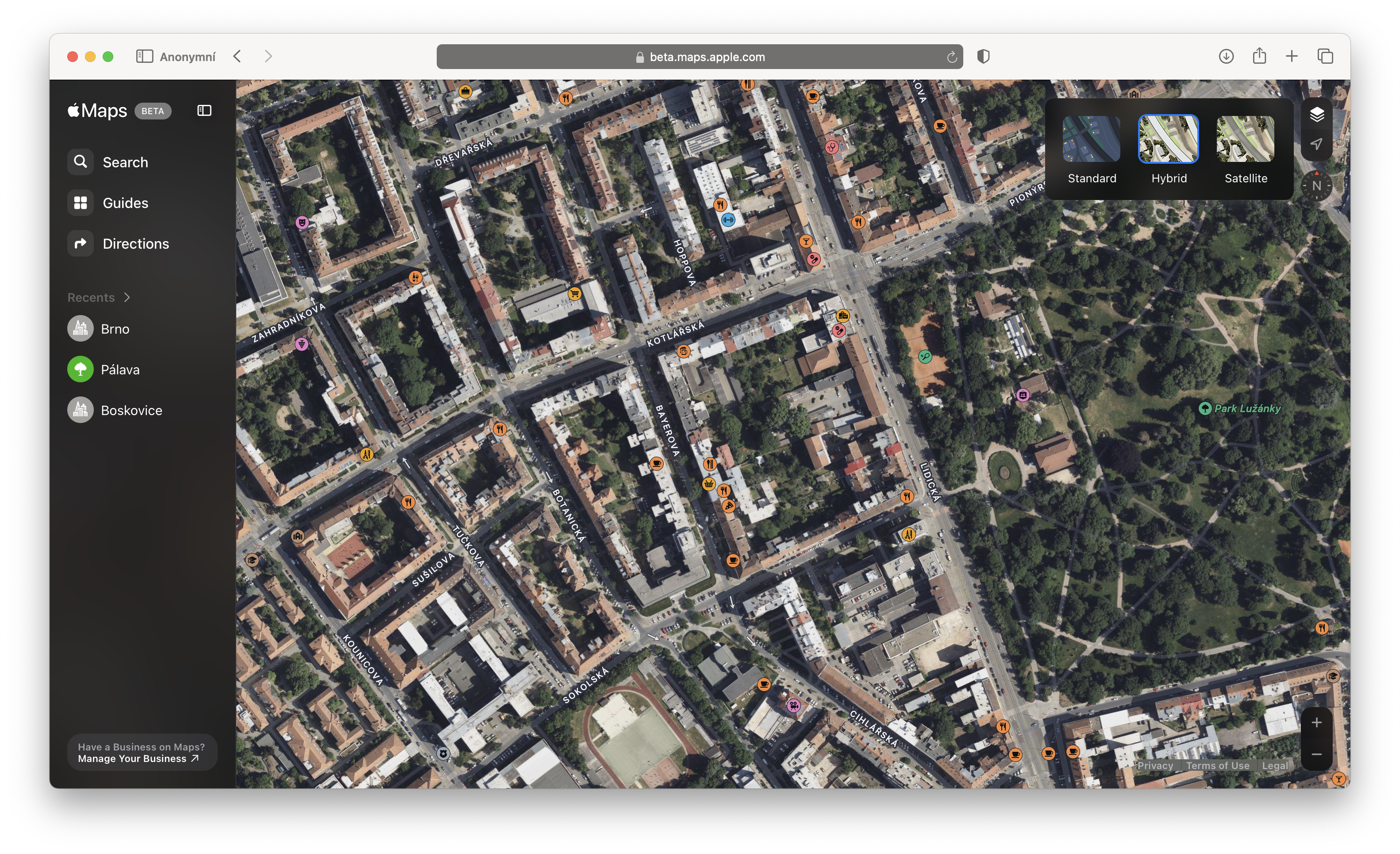 apple maps satellite view