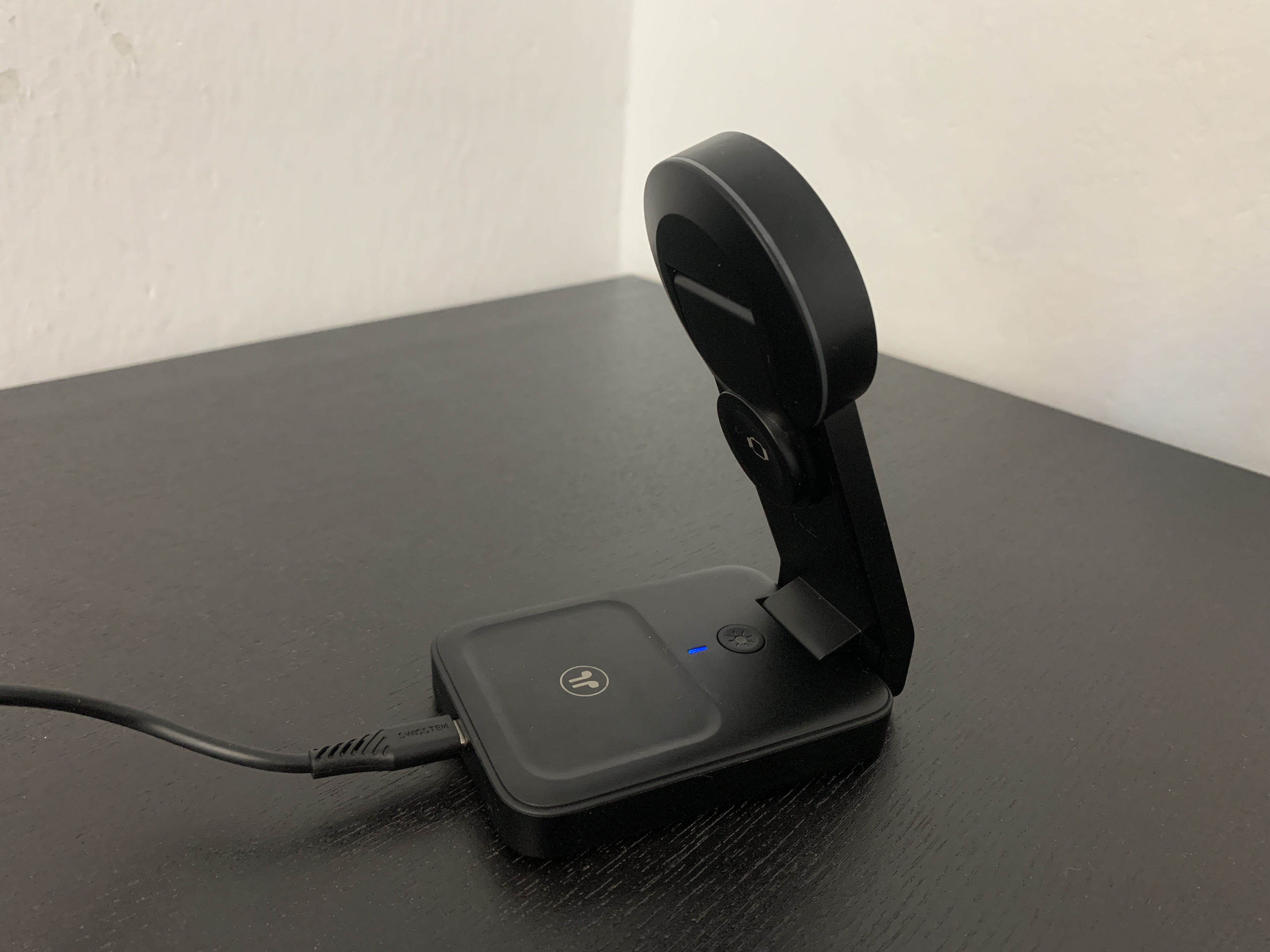 black wireless charger setup