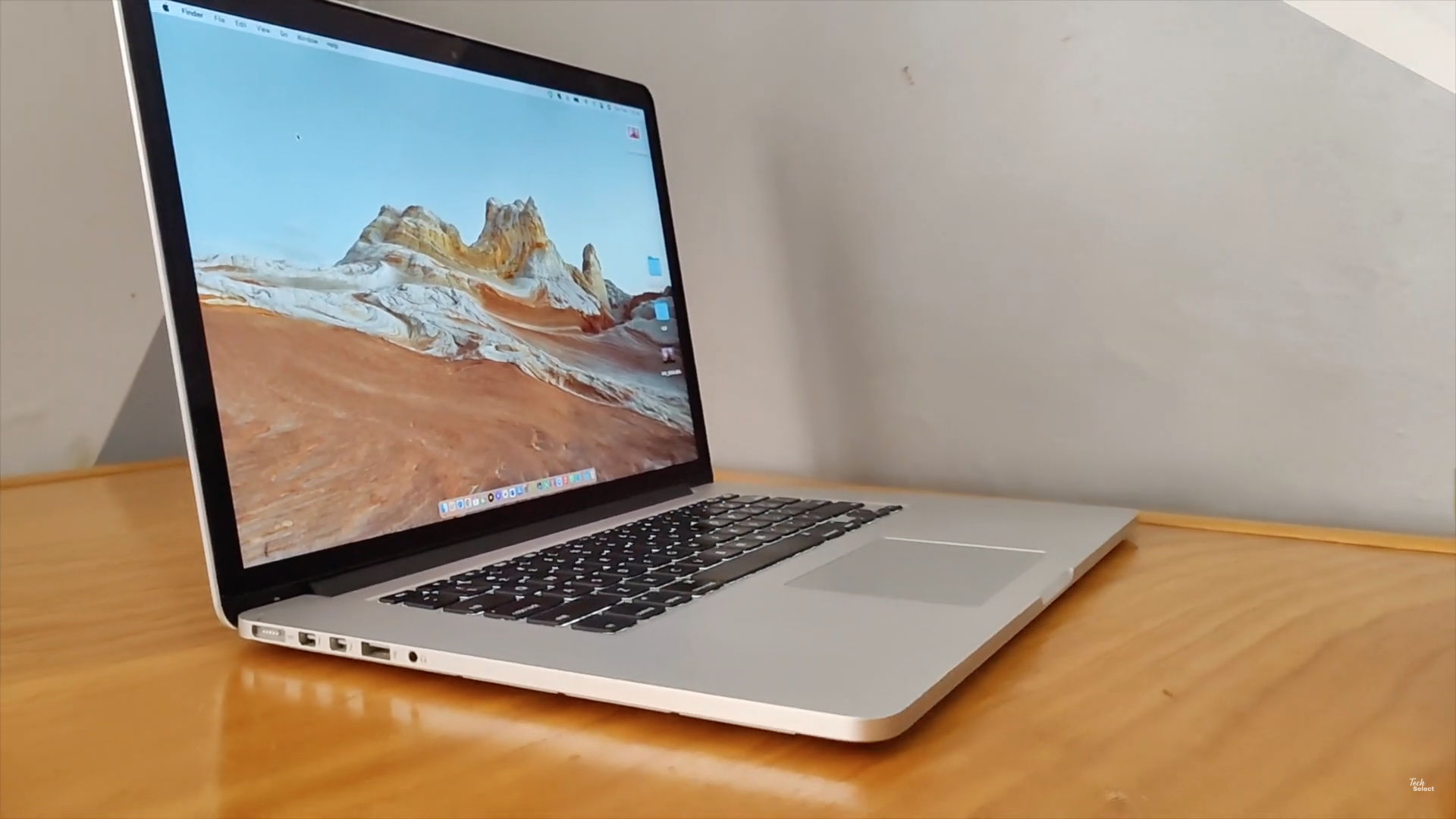 macbook pro side view