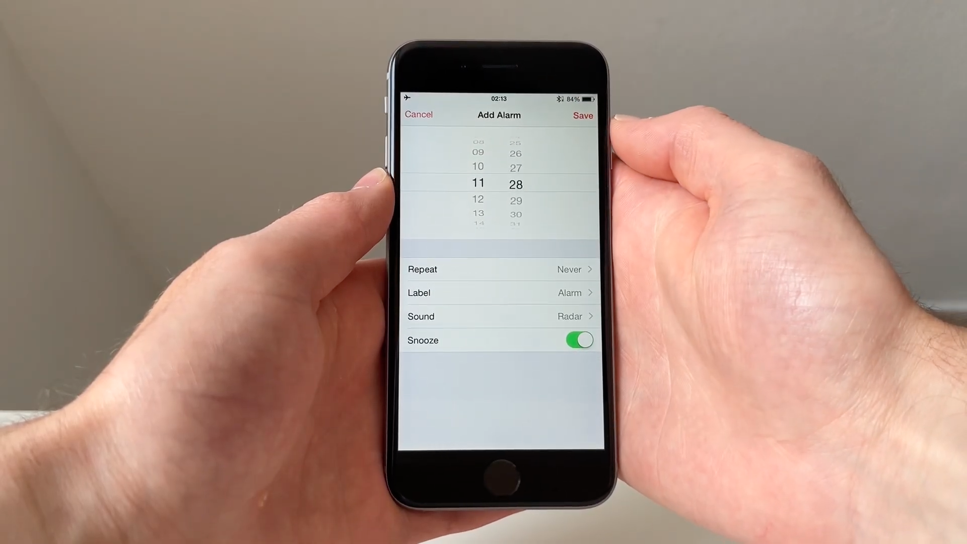 setting alarm on phone