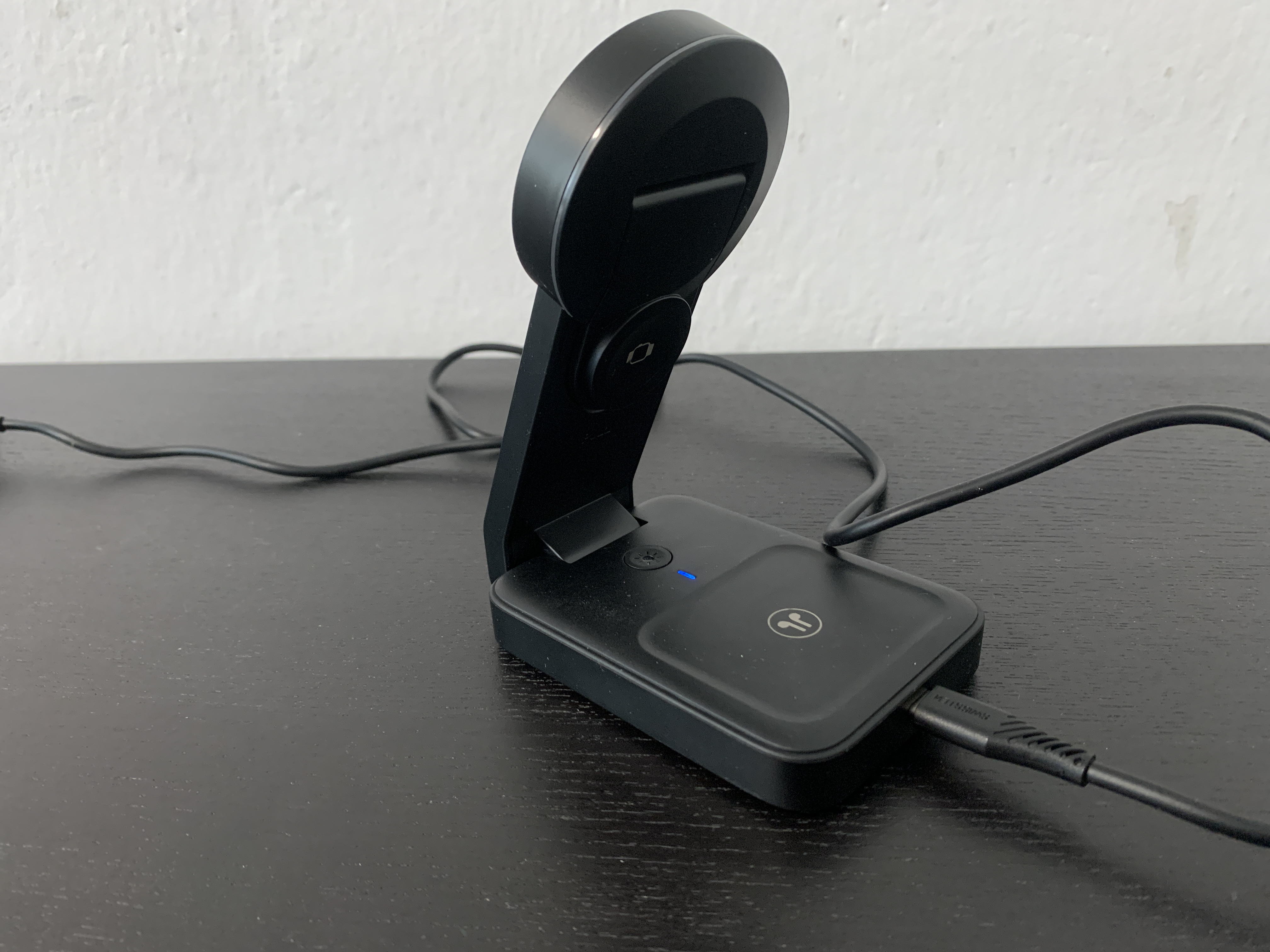 wireless charger side view