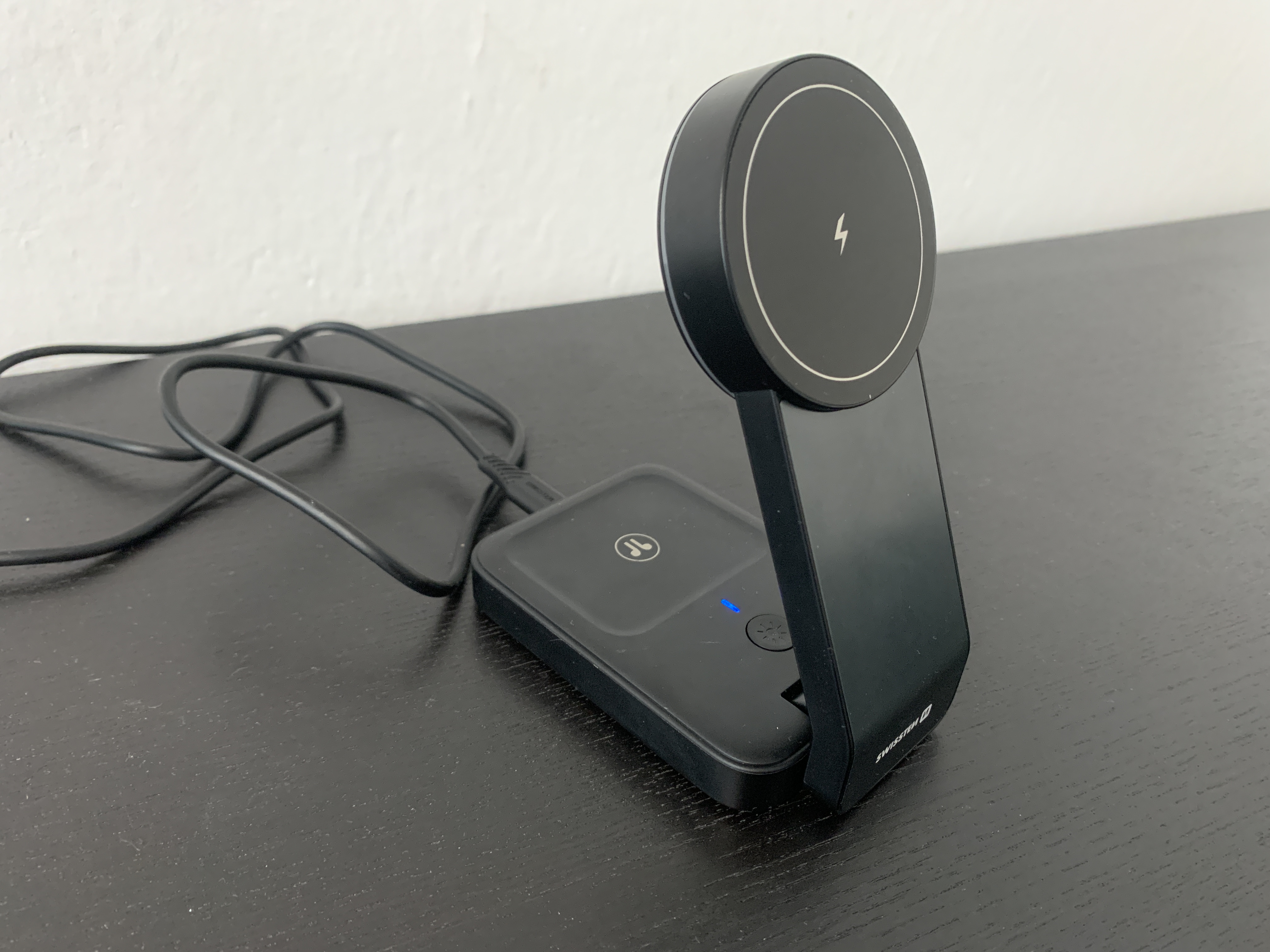 wireless charger top view