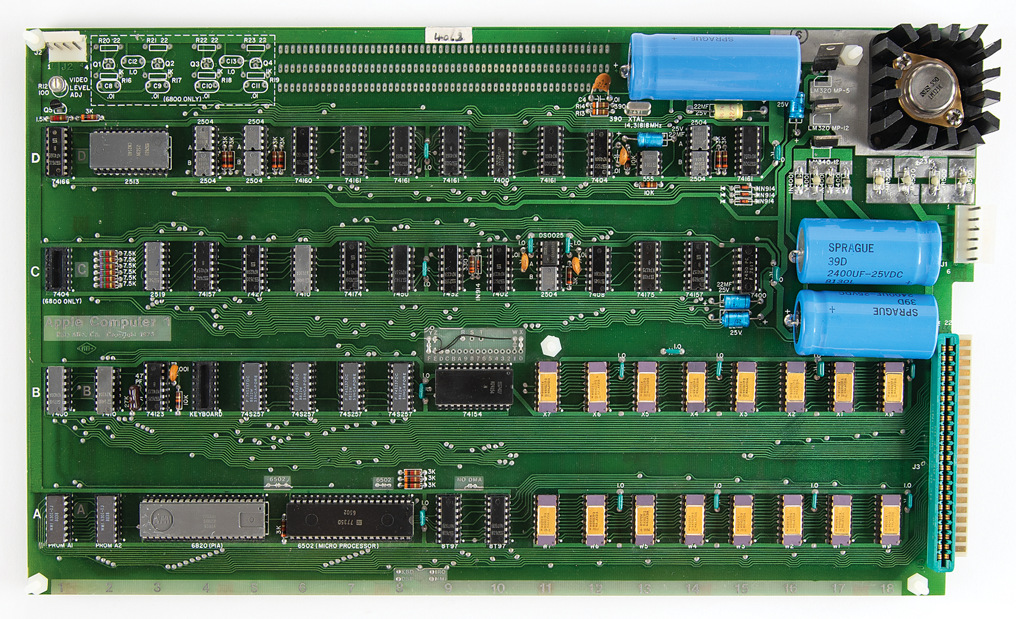 apple 1 circuit board
