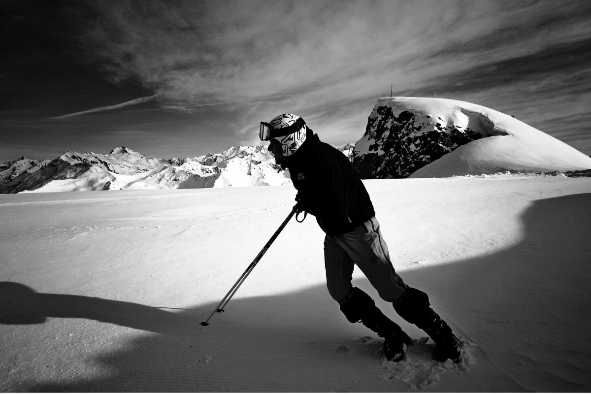 black and white skiing