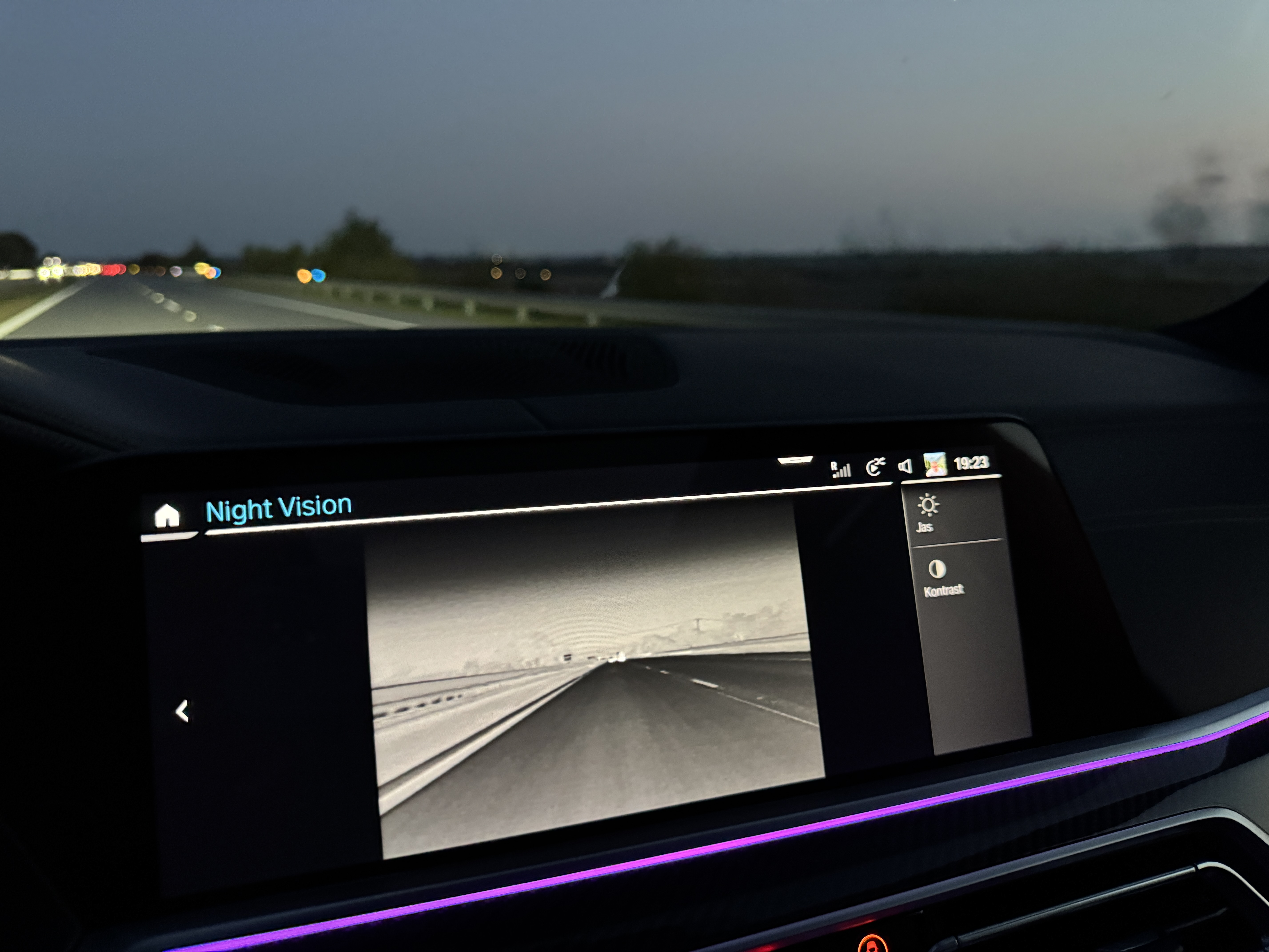 night vision highway