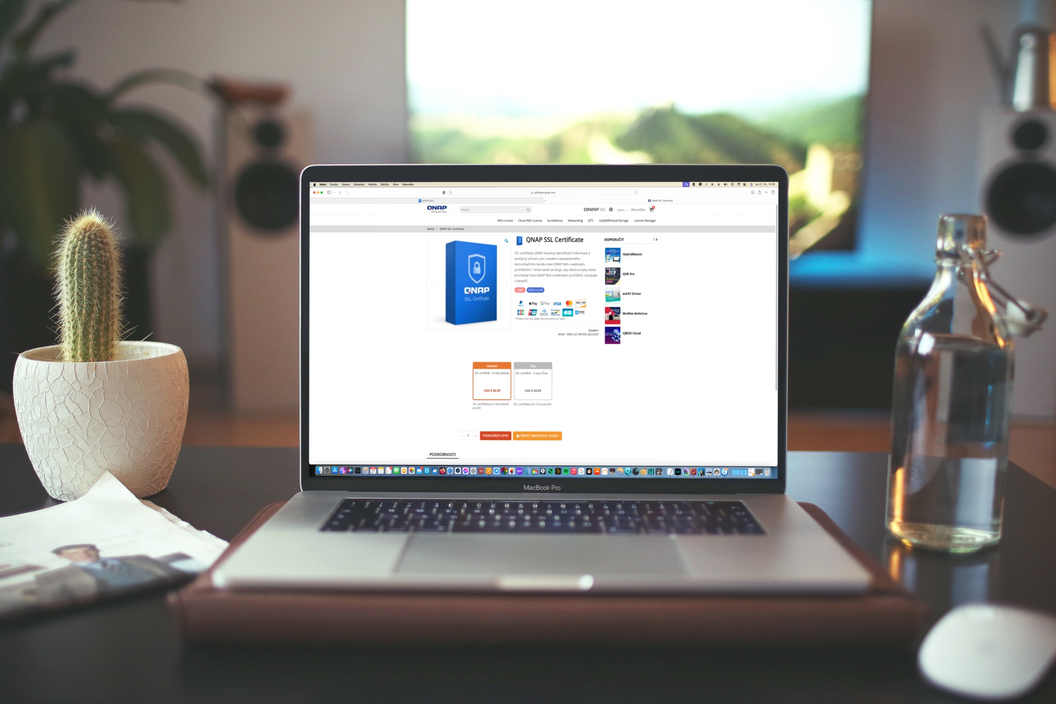 01 SSSL certificate QNAP software shop screen MacBook