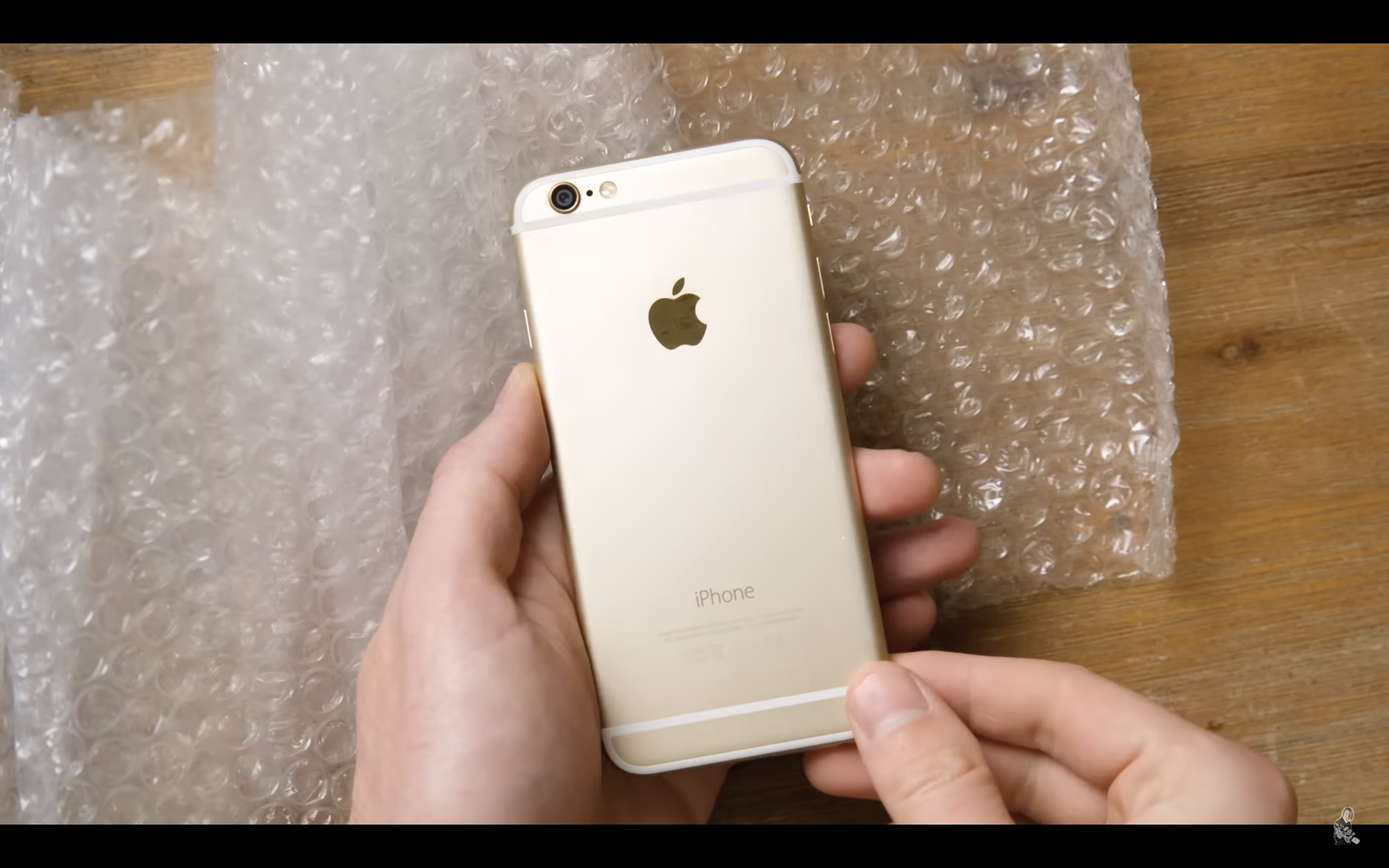 gold iphone unboxing