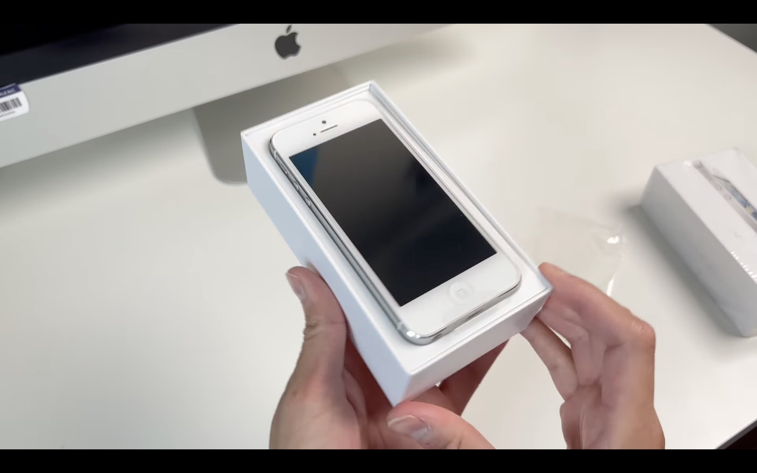 iphone in box unboxing