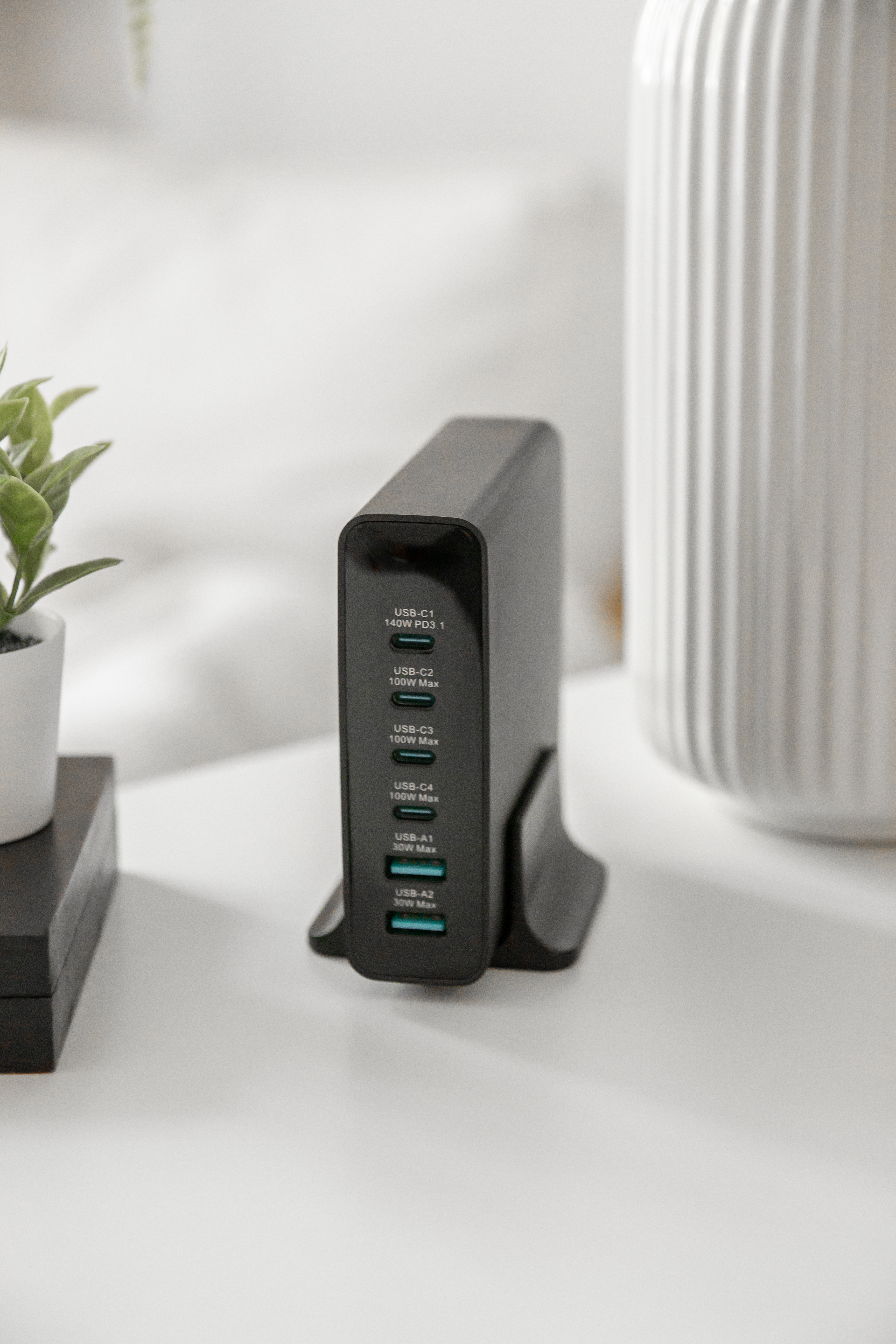 usb charger with plants