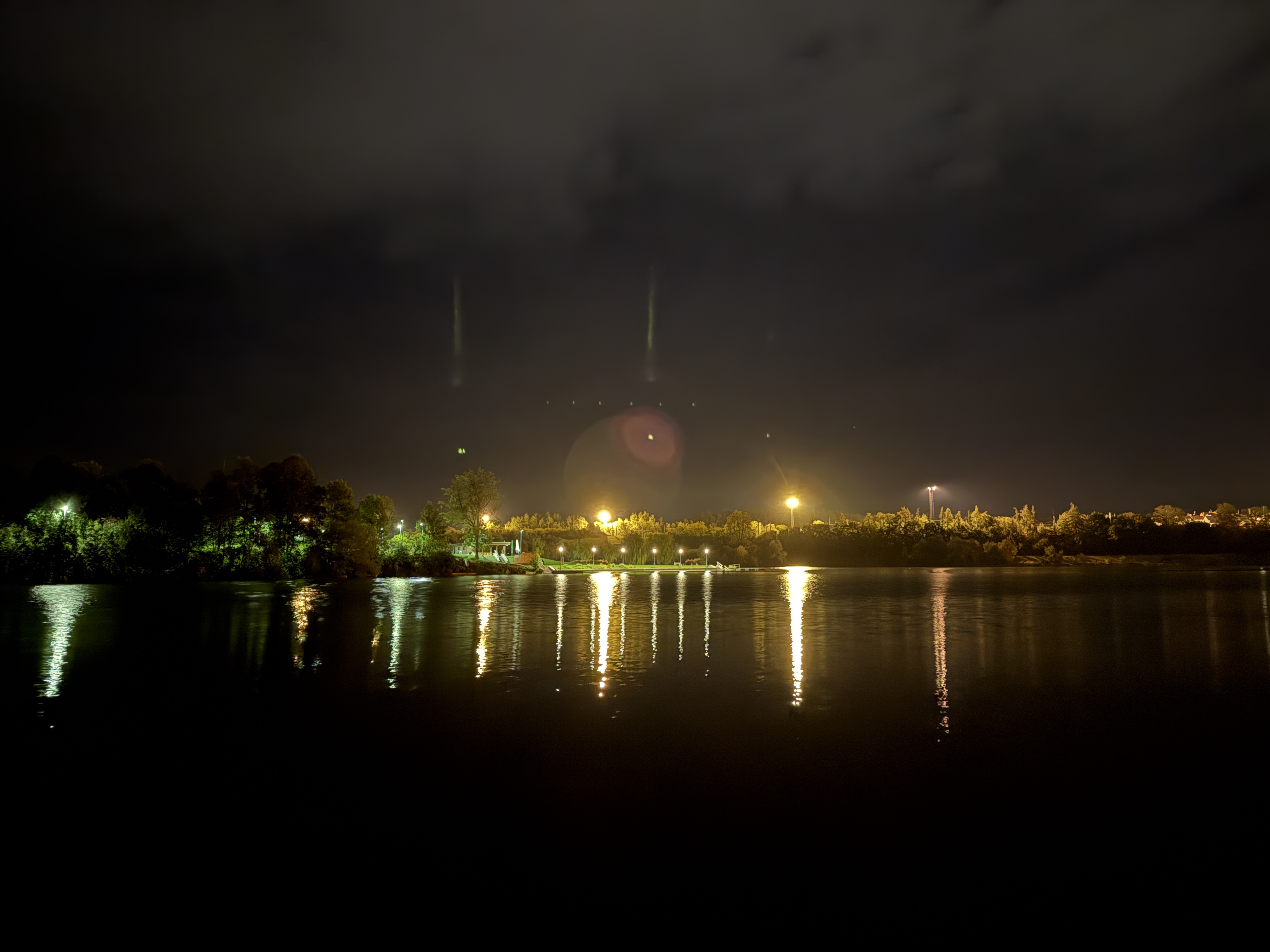 water reflection night