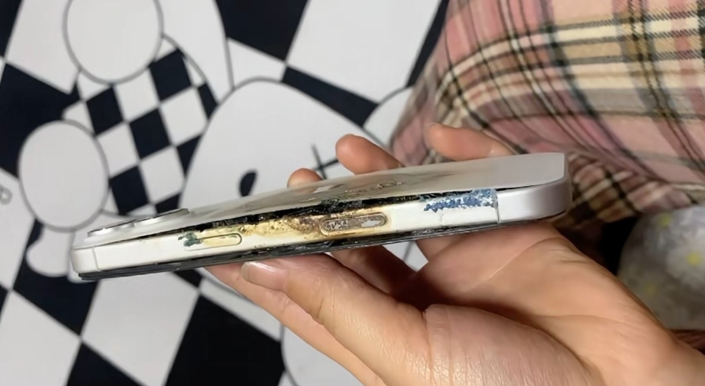 Schyluje se k problému? Novému iPhonu 16 začala hořet baterie