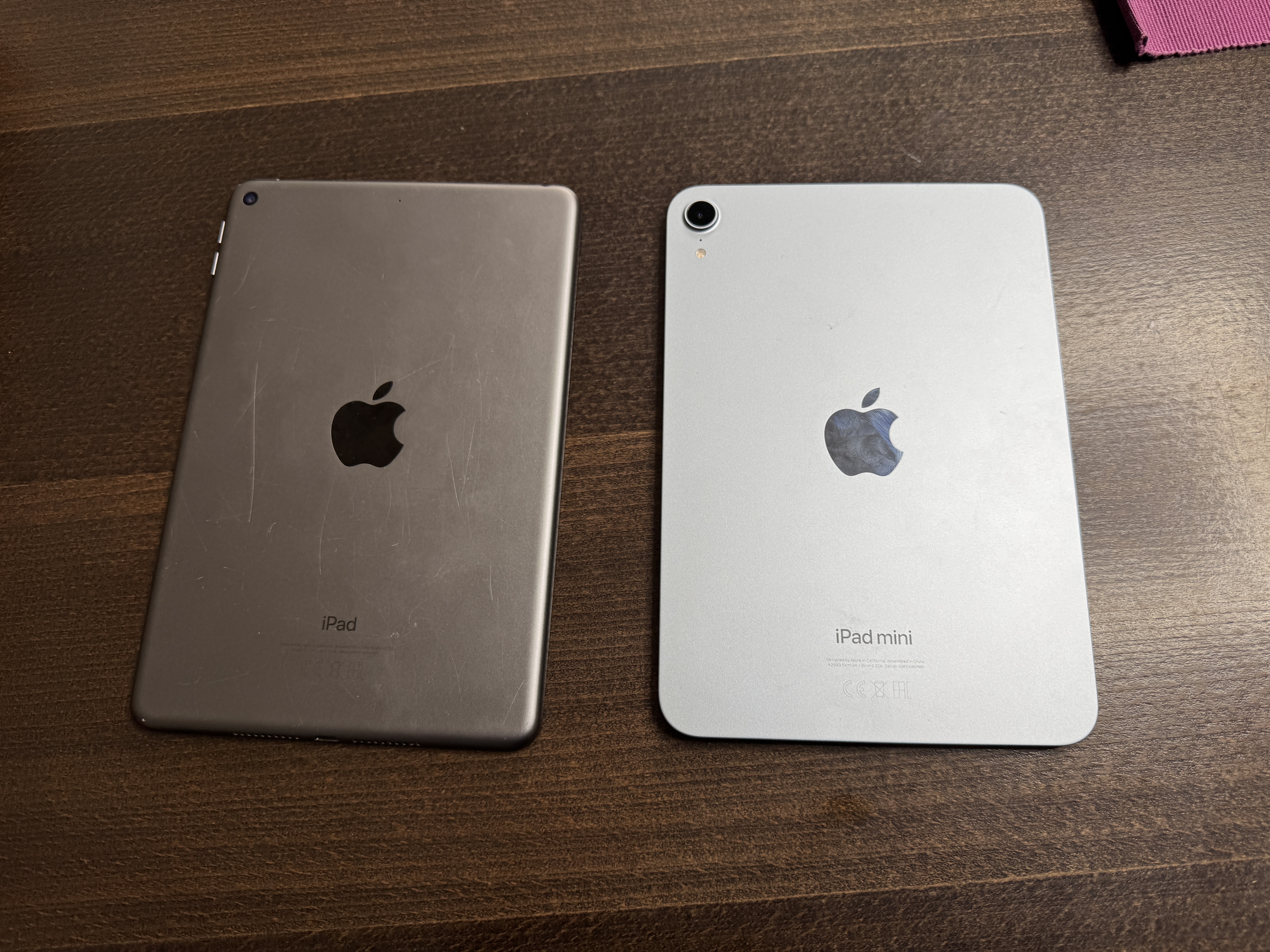 back view ipads on table