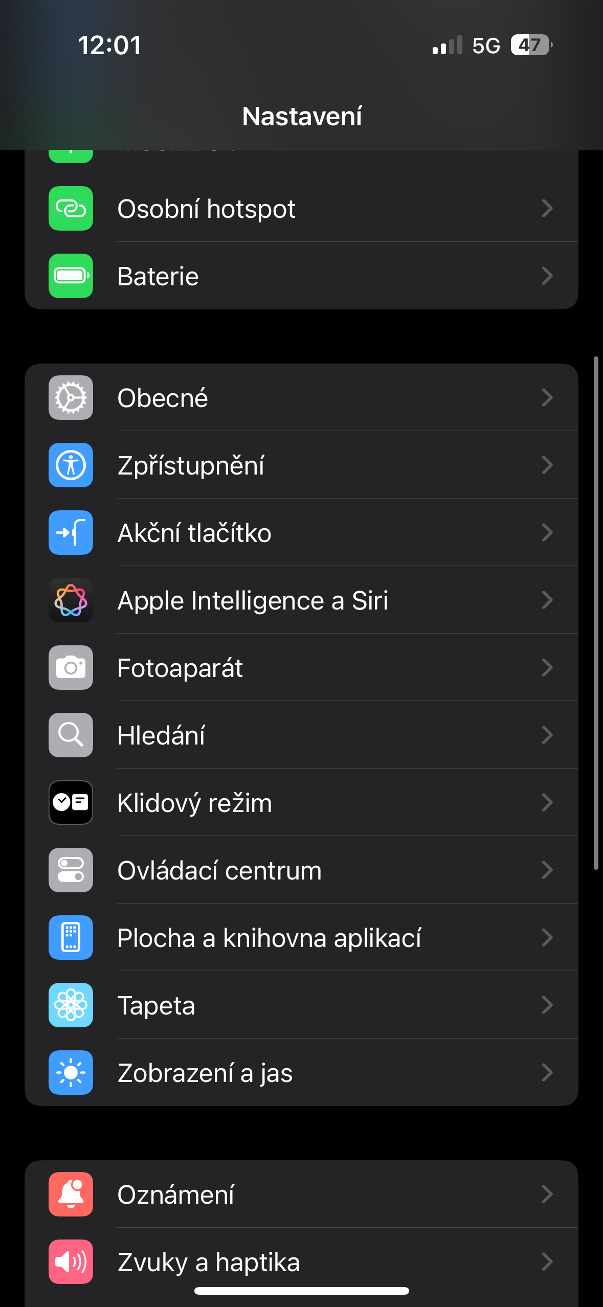 nastaveni_siri_ios18