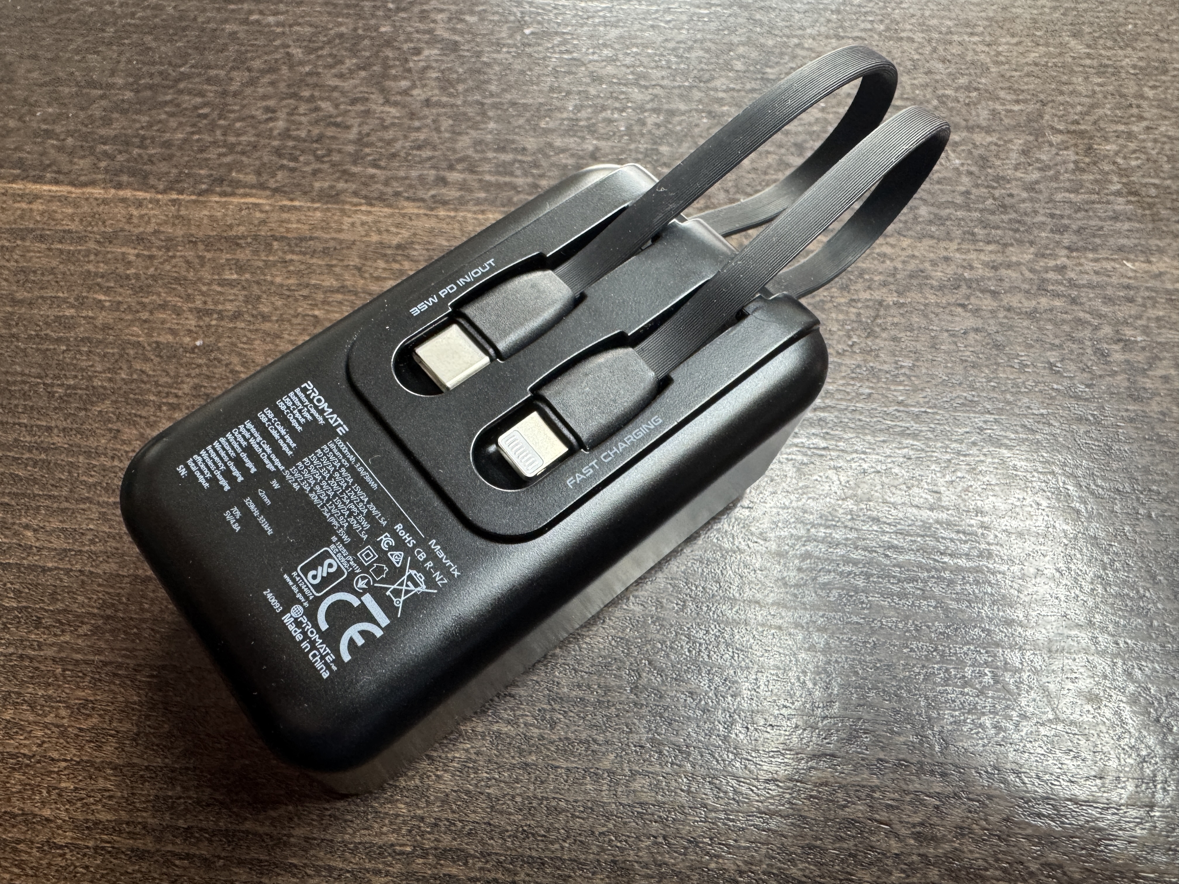 promate power bank cables