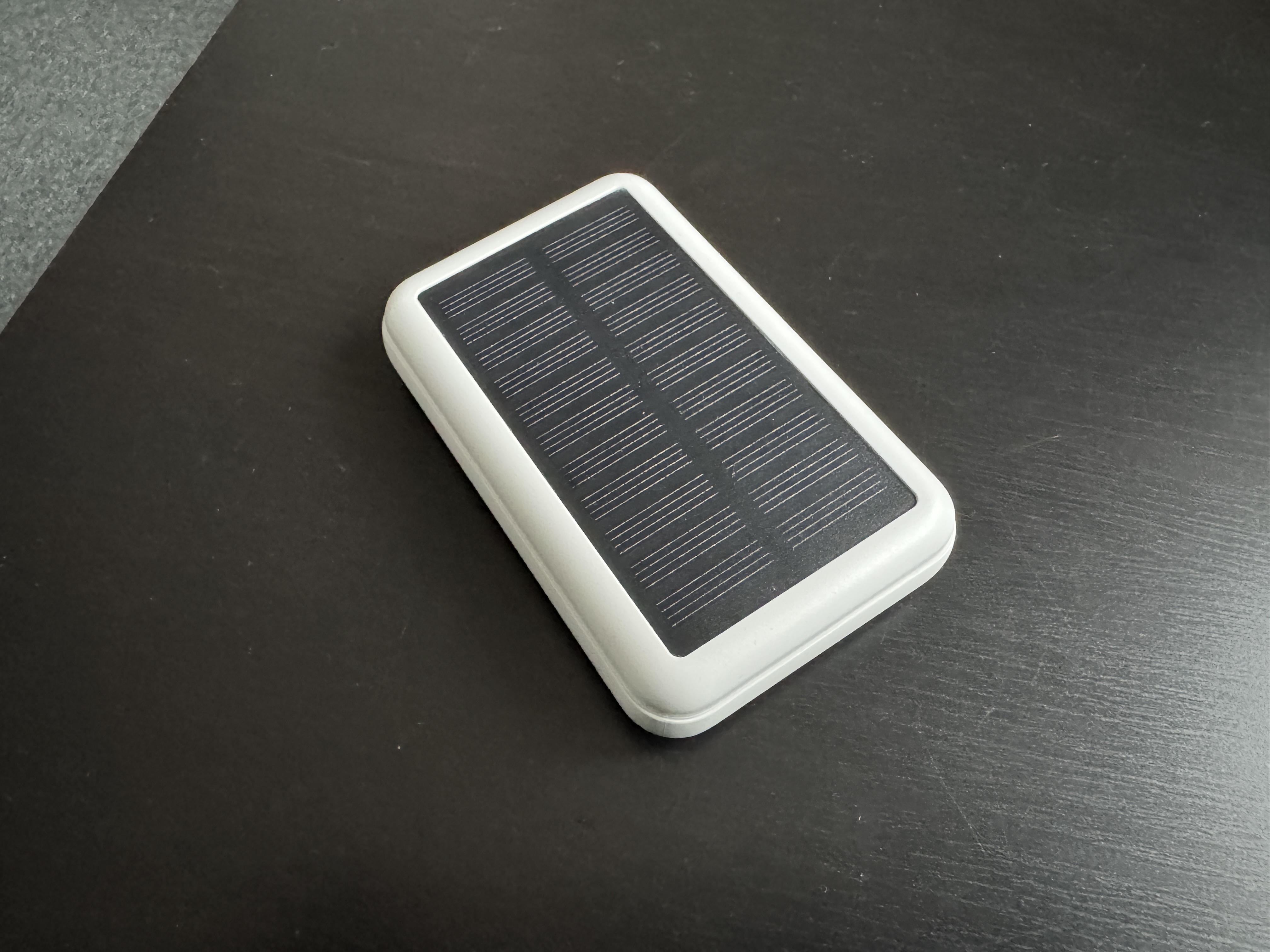 solar power bank