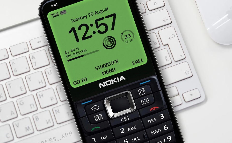 Přetvořte touto geniální tapetou váš iPhone na starou tlačítkovou Nokii