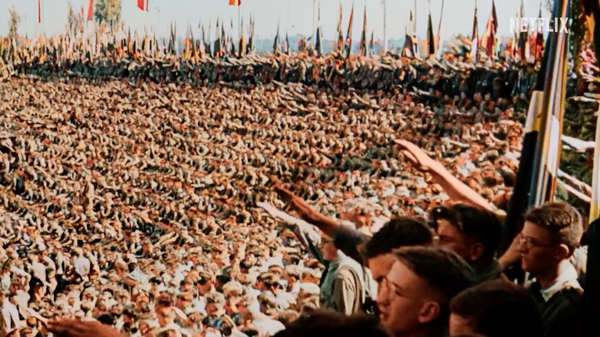 historical crowd gathering