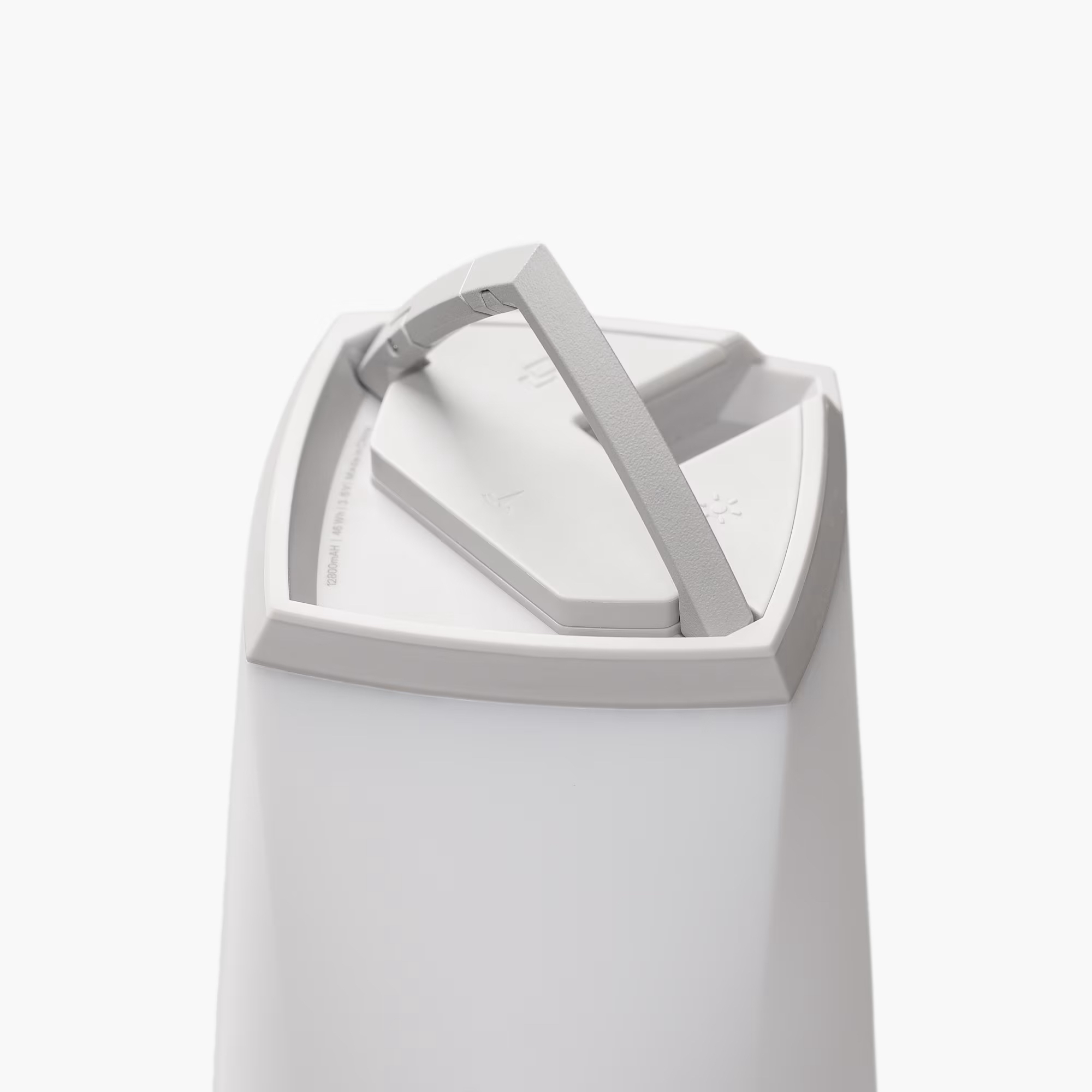 modern white lamp design