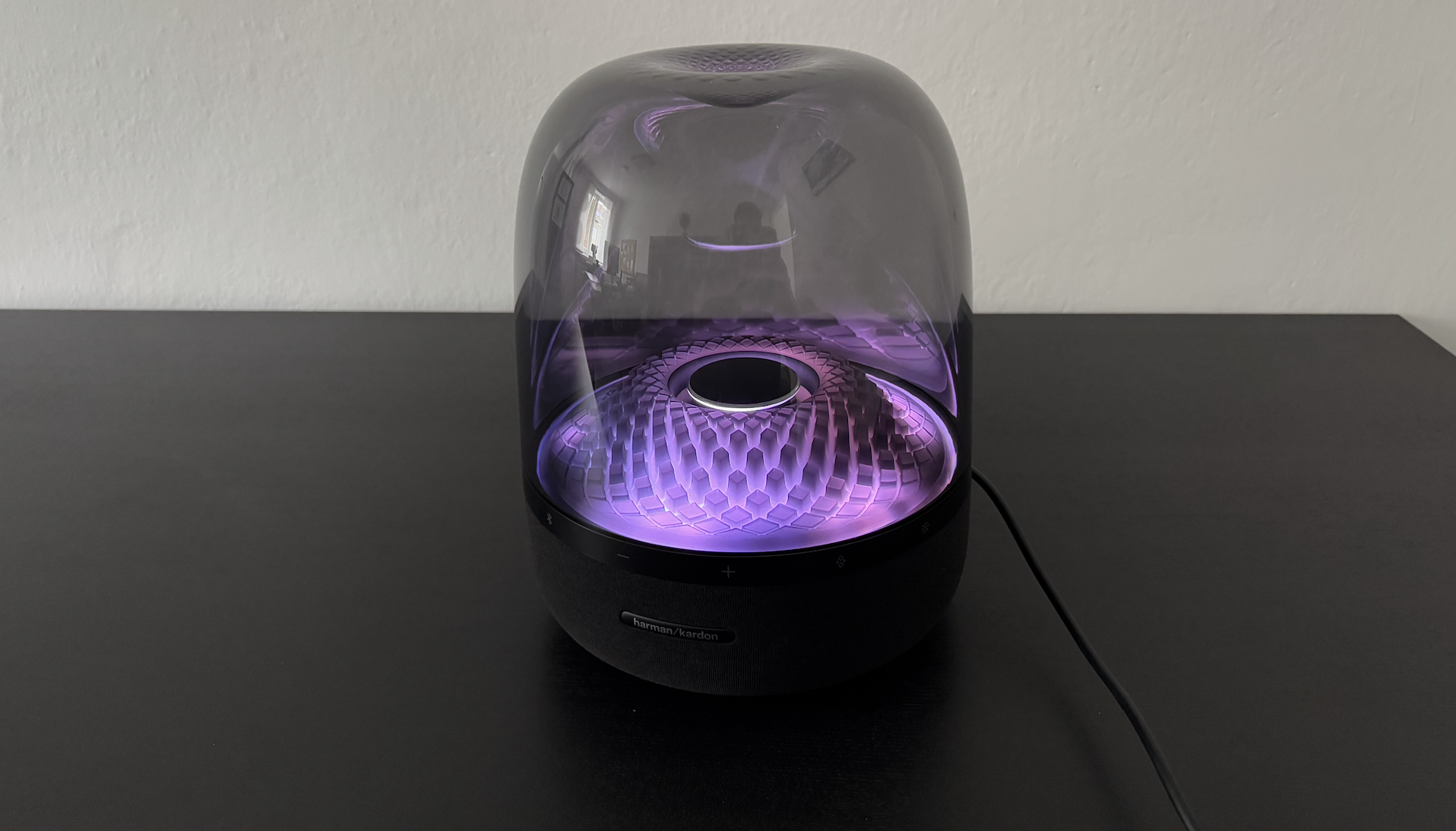 Harman Kardon Auraのレビュー Studio 4: 音質、デザインともに