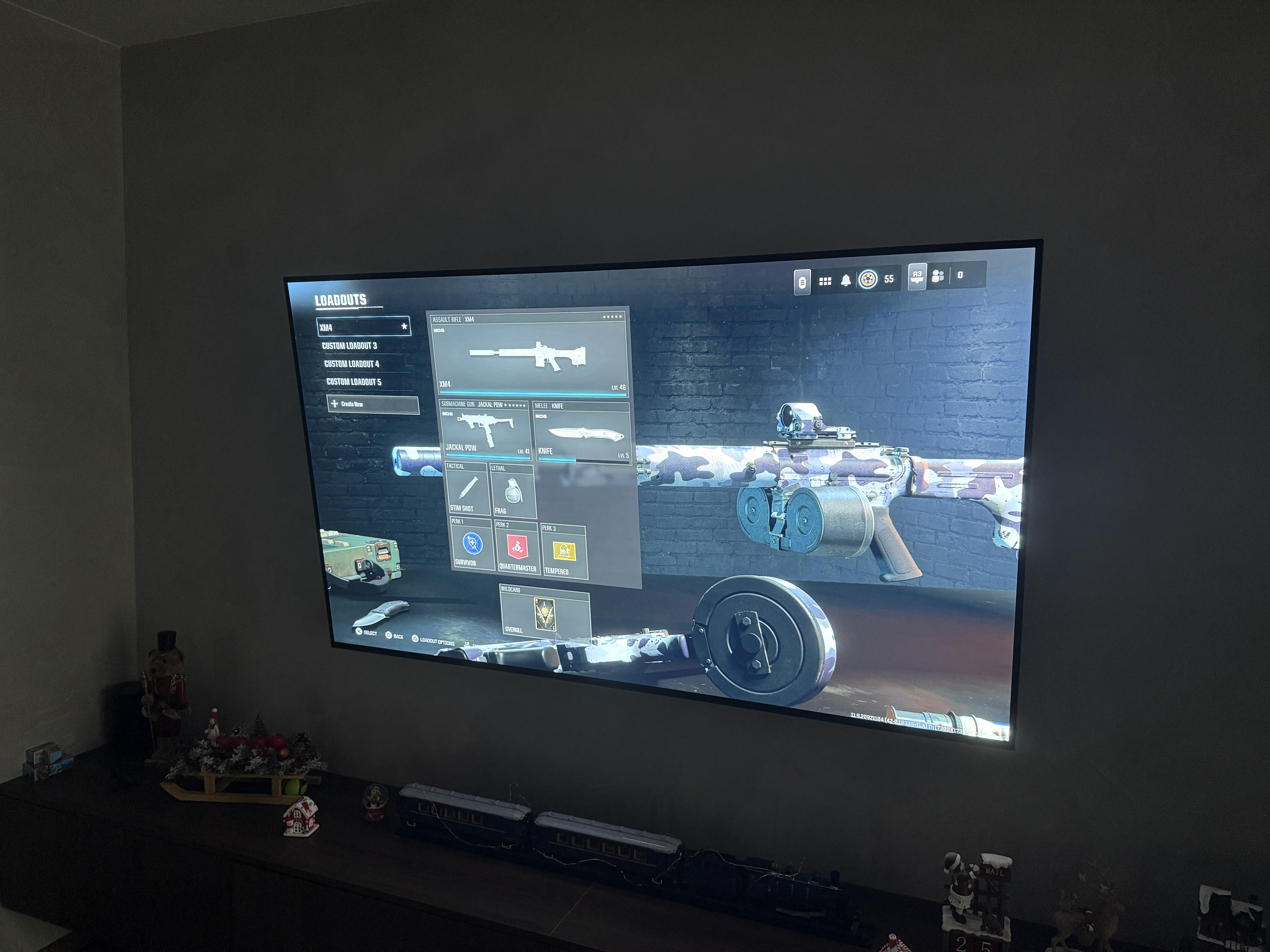 television screen game loadout