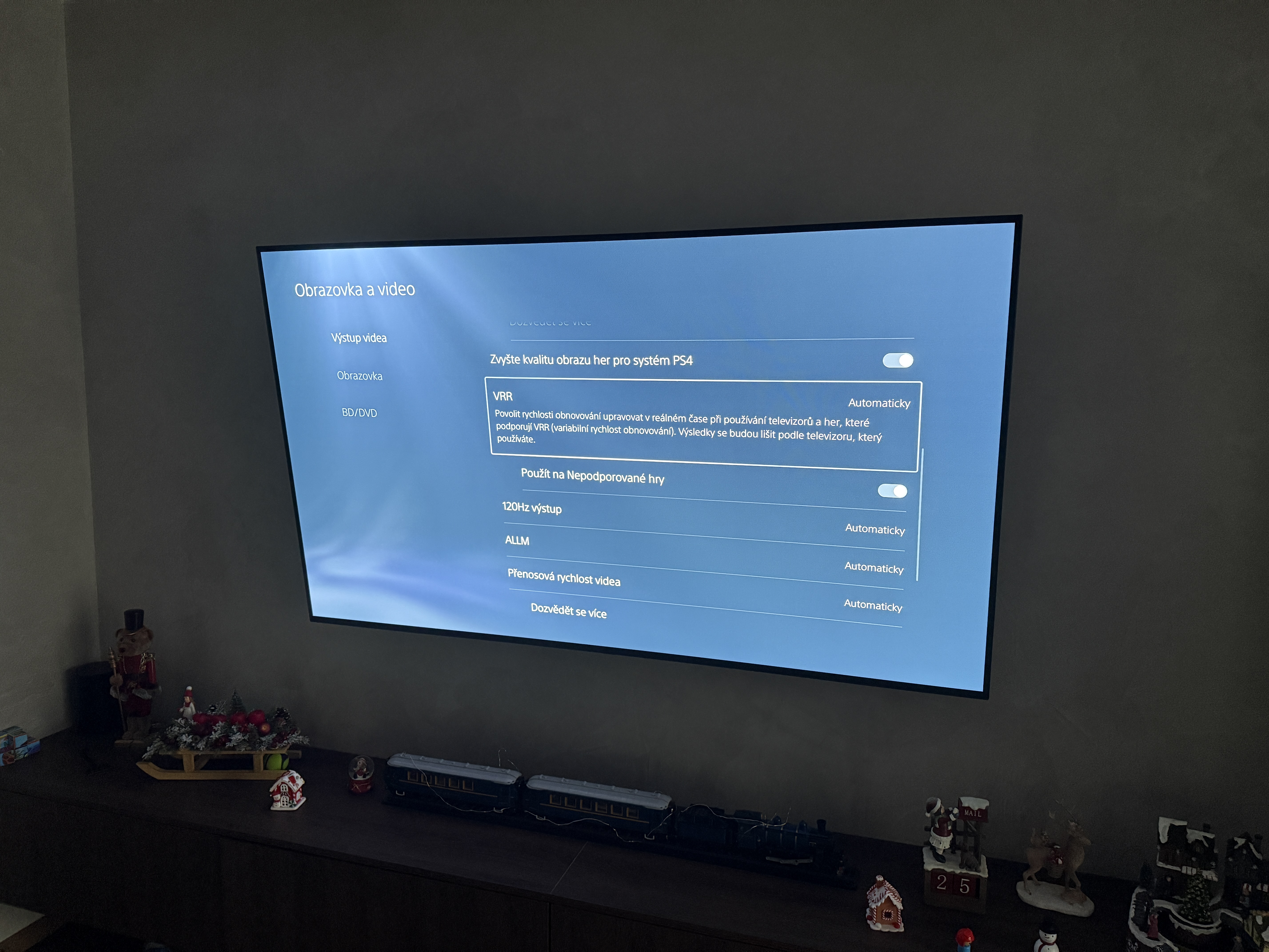 television screen settings menu