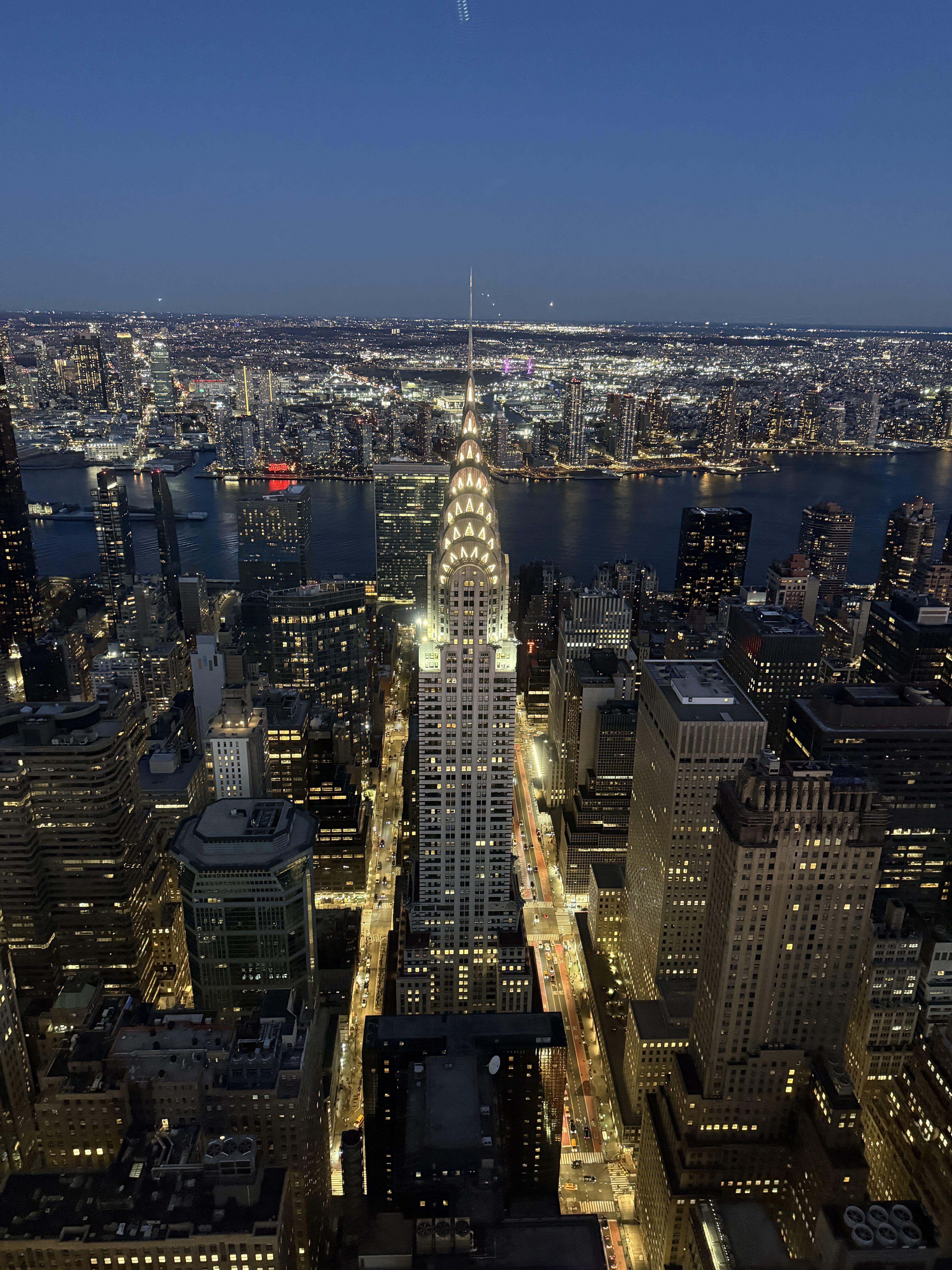 Chrysler Building Illuminated at Night – Iconic NYC Skyline