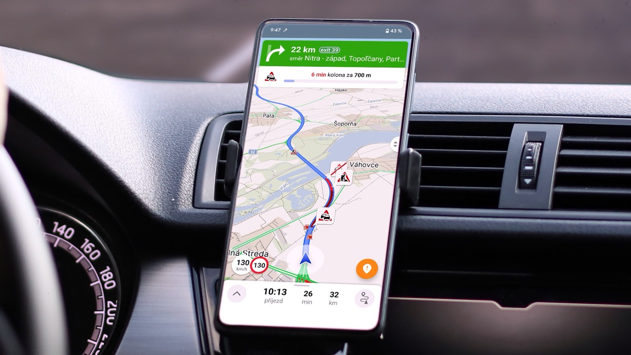 mapy com navigace v aute ve velké velikosti