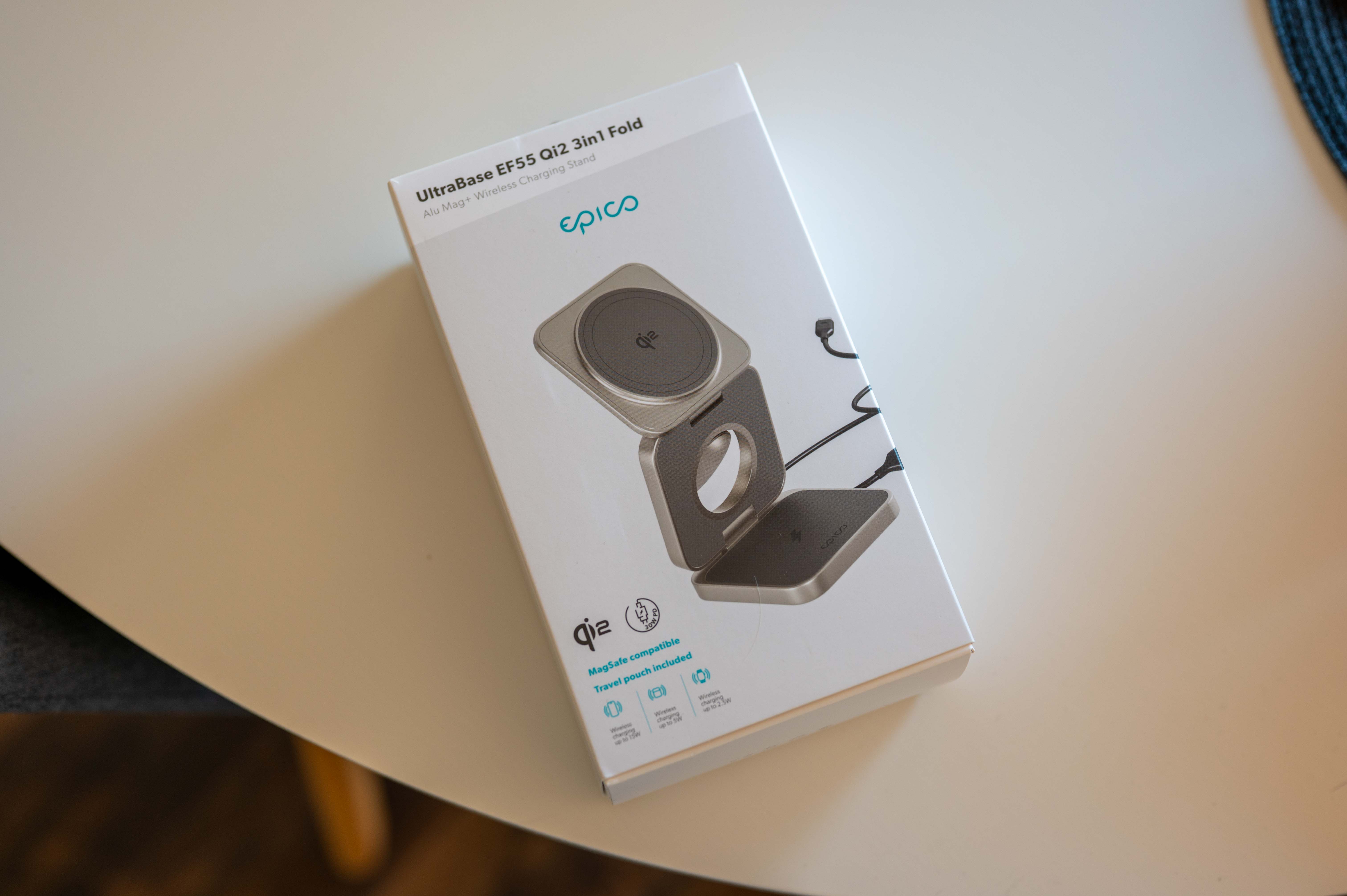 EPICO UltraBase Qi2 3in1 Fold 1