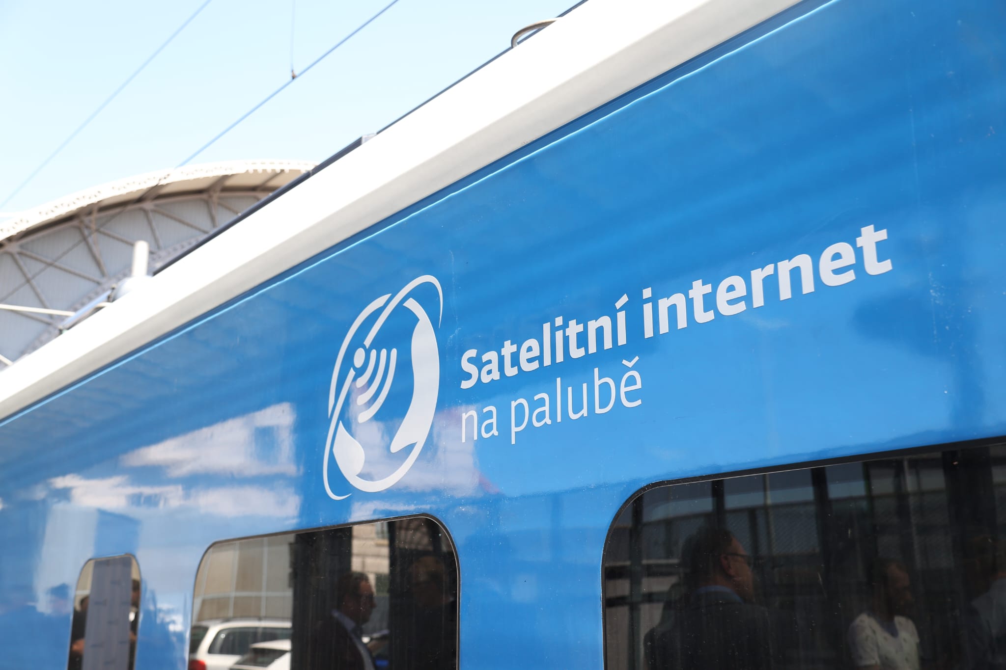 Satelitni internet