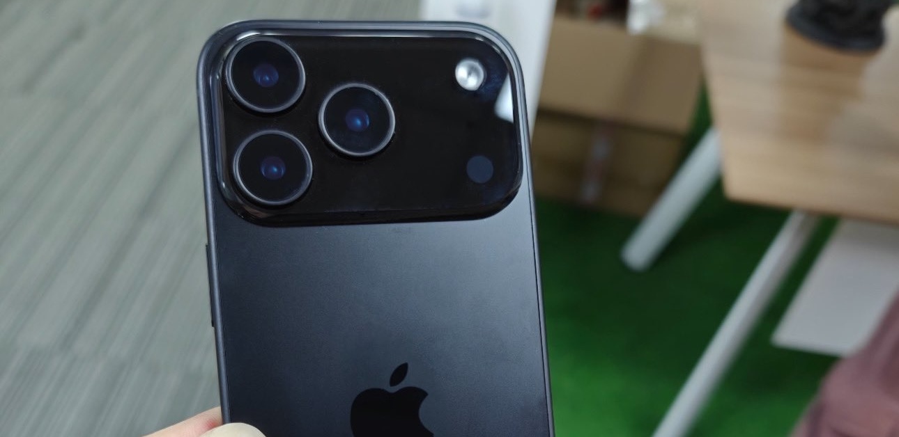 iPhone 17 Pro 1