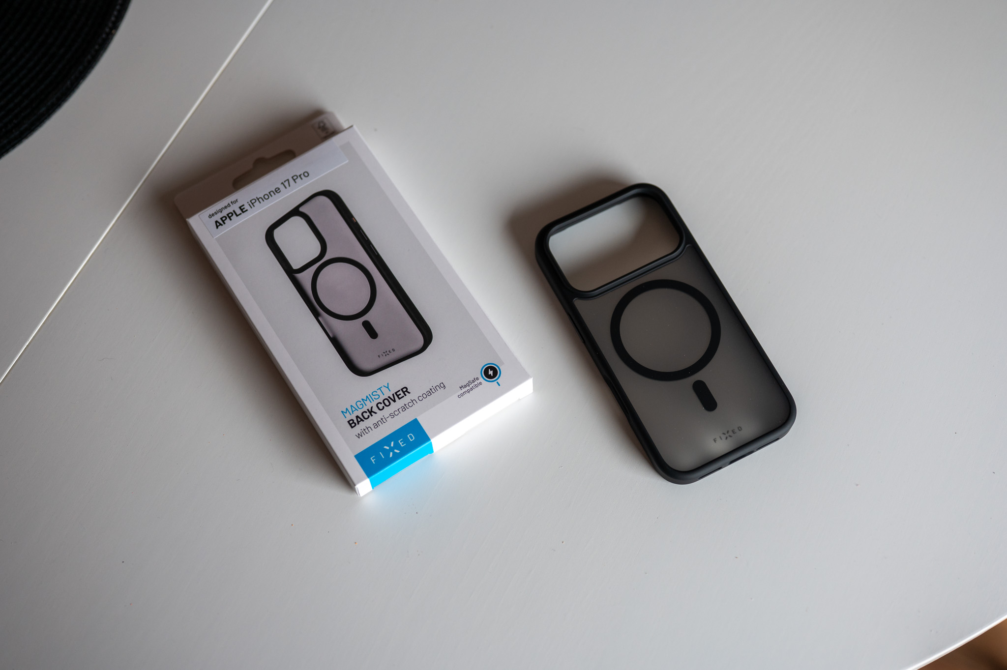 FIXED kryty iPhone 17 Pro 3