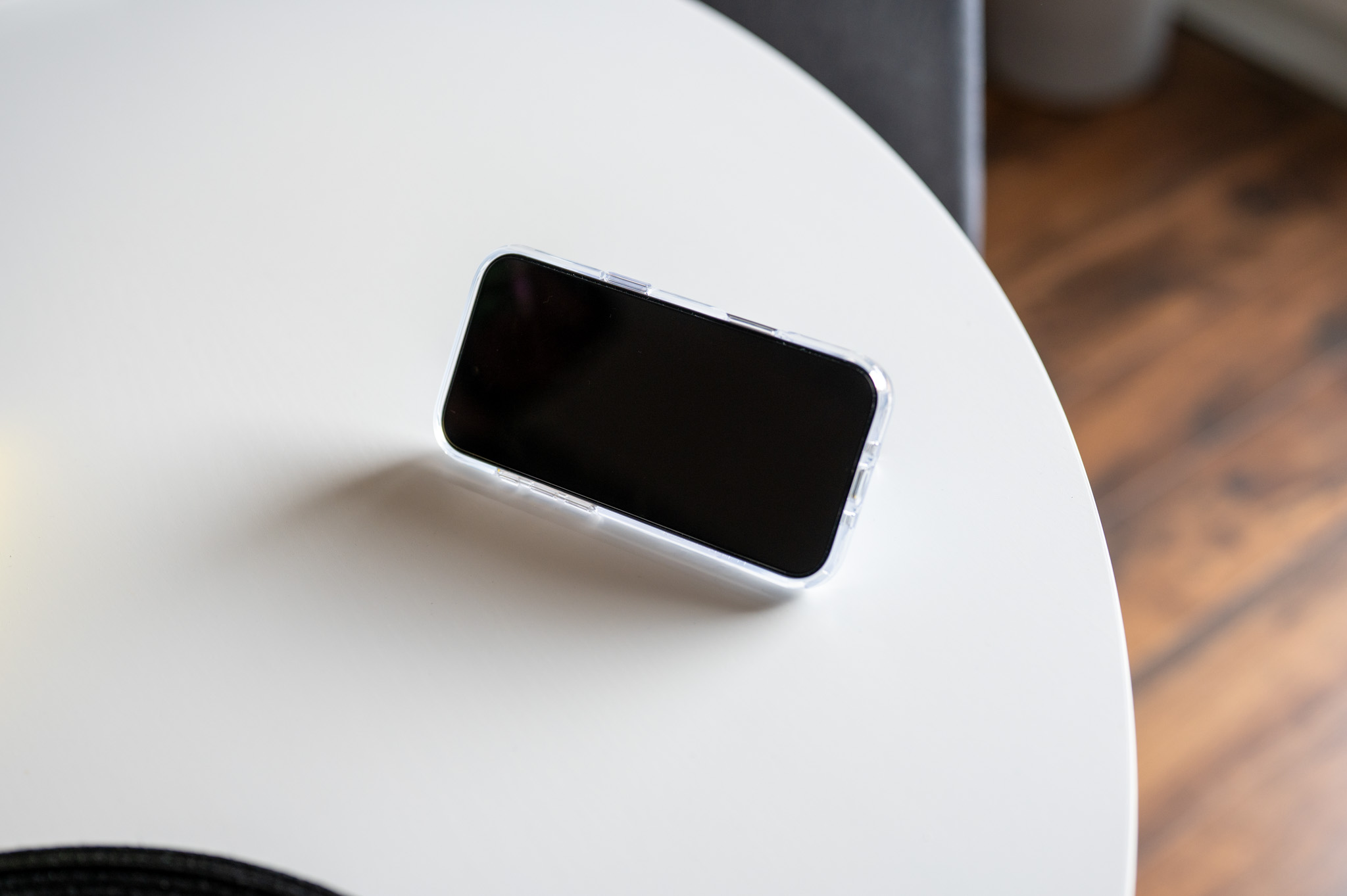 PanzerGlass CARE Kickstand Case 13