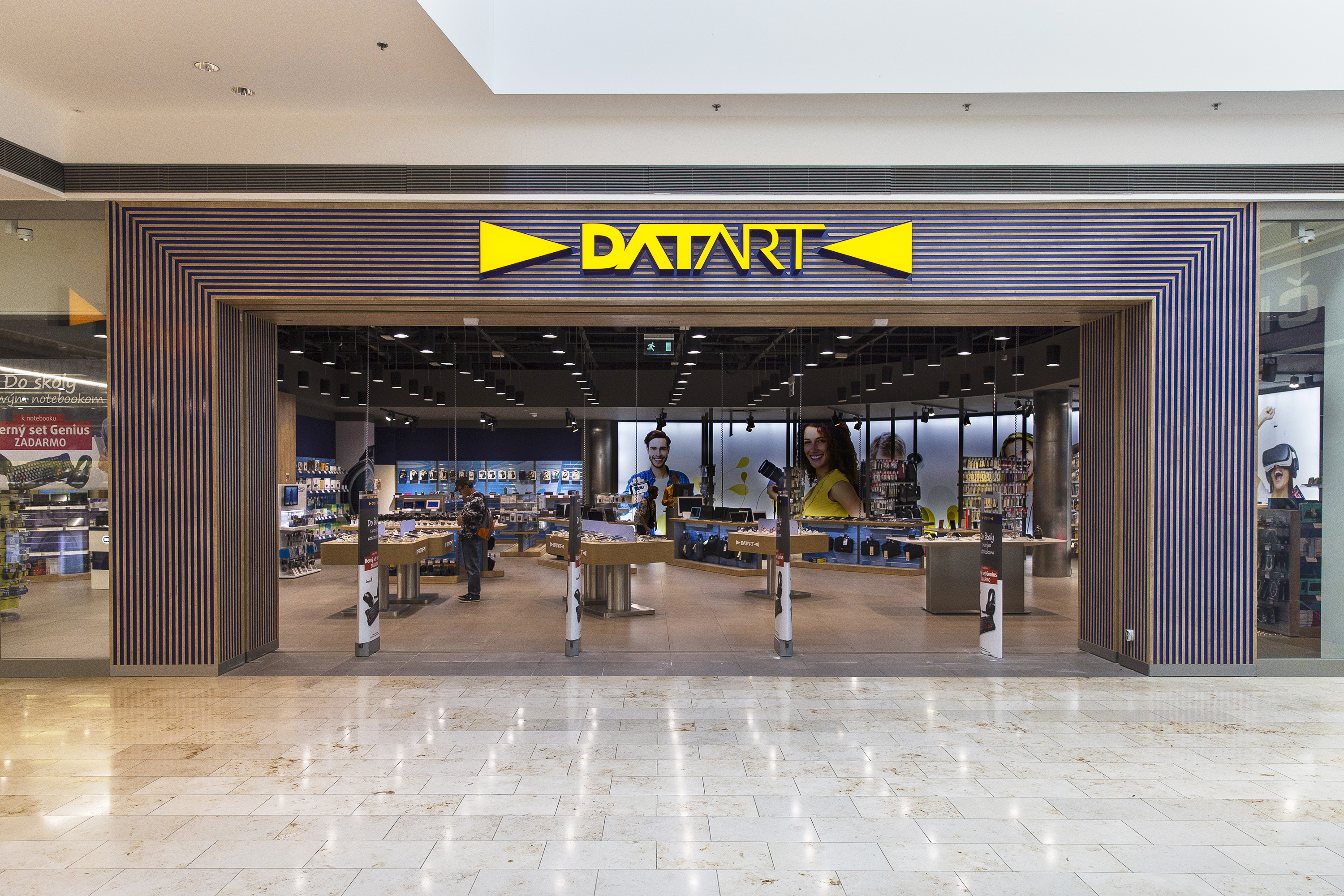 DATART prodejna foto