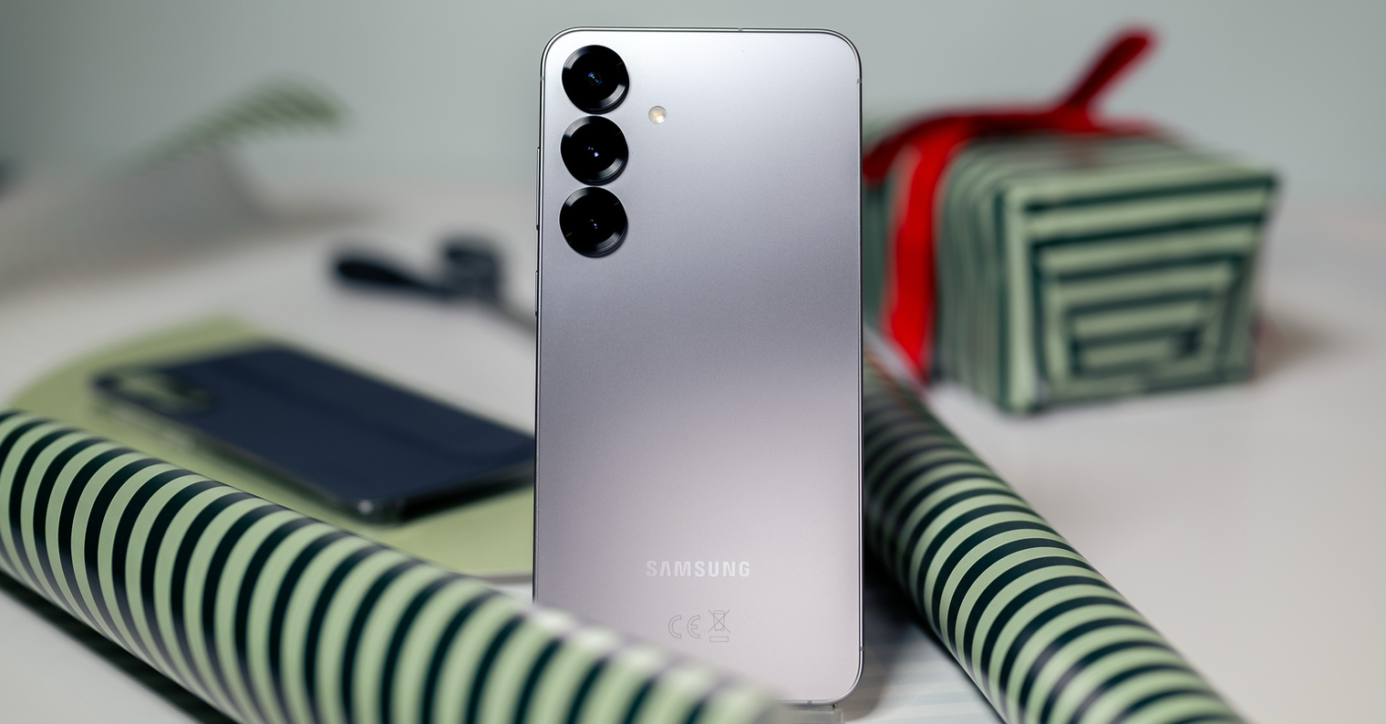 Samsungu má předvánoční bombu. Galaxy S25 teď stojí jen 14 tisíc!