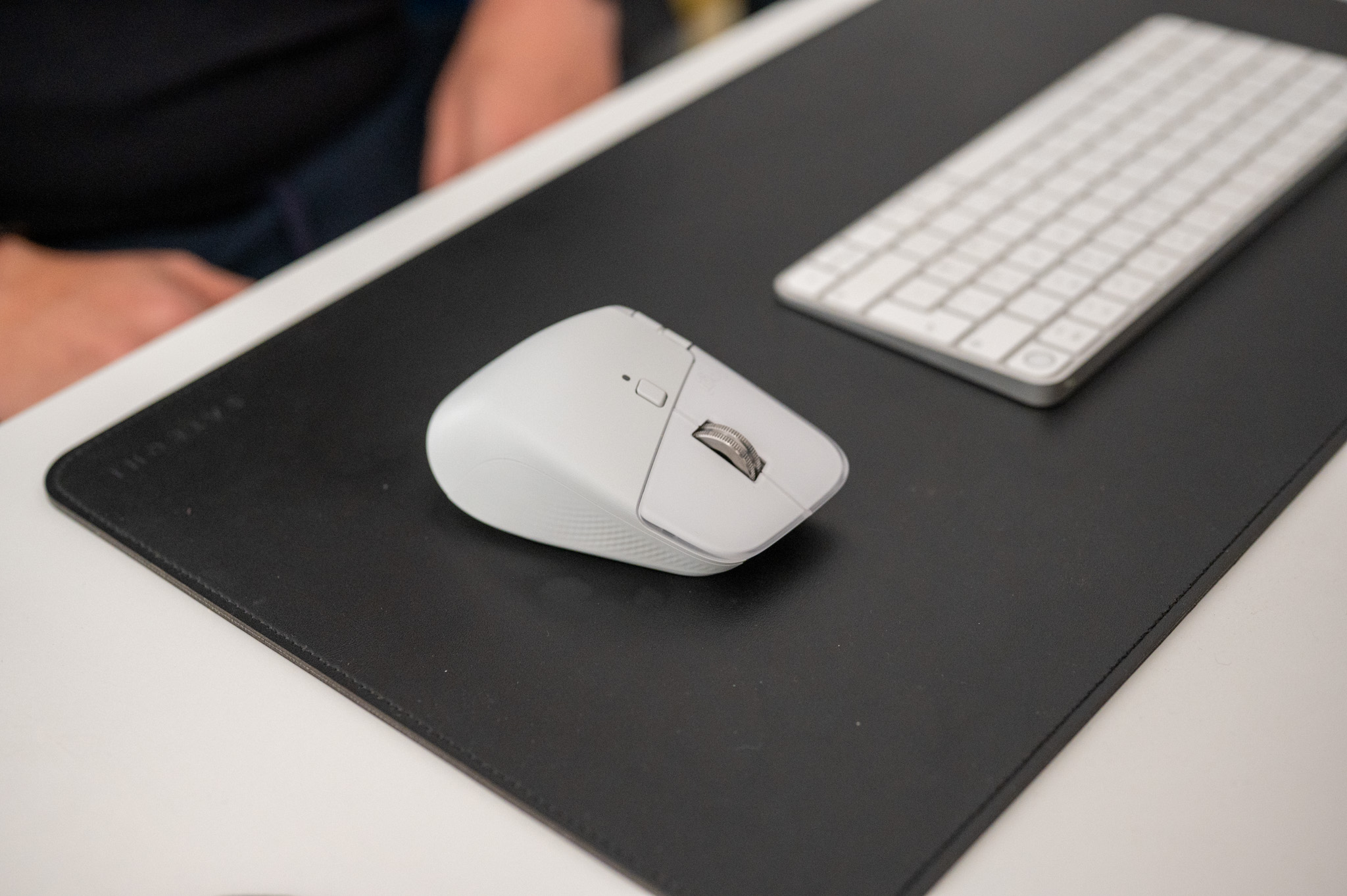 Logitech MX Master 4 LsA 11