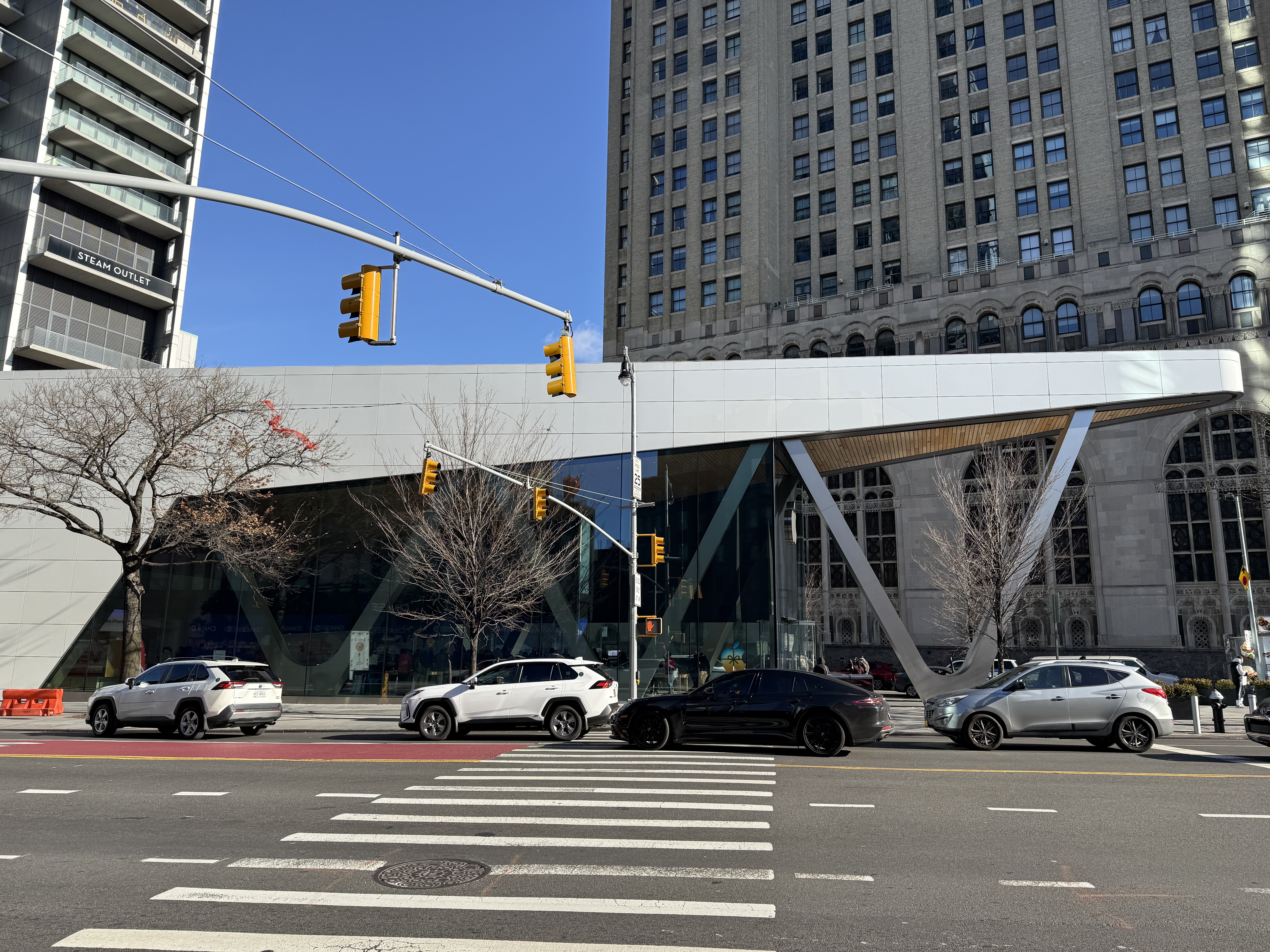 Apple Store Brooklyn: designový skvost uprostřed Brooklynu
