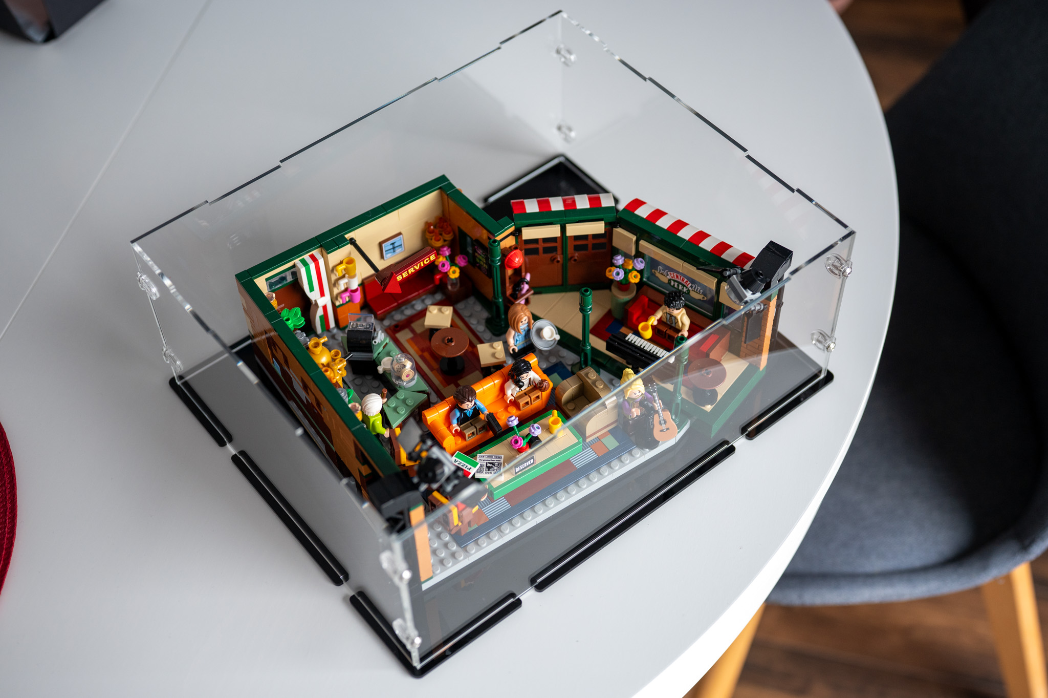 Recenze LEGO vitríny iDisplayit: Vystavte své stavebnice v plné kráse jako v muzeu!