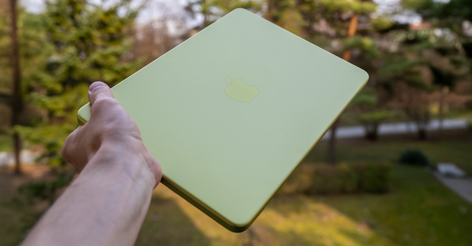 Chcete MacBook Neo ještě levněji? Takhle za něj dáte jen 12 564 Kč