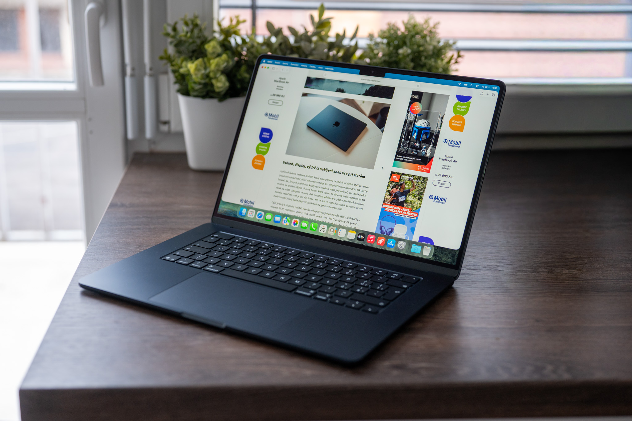 MacBook Air M5 LsA 16