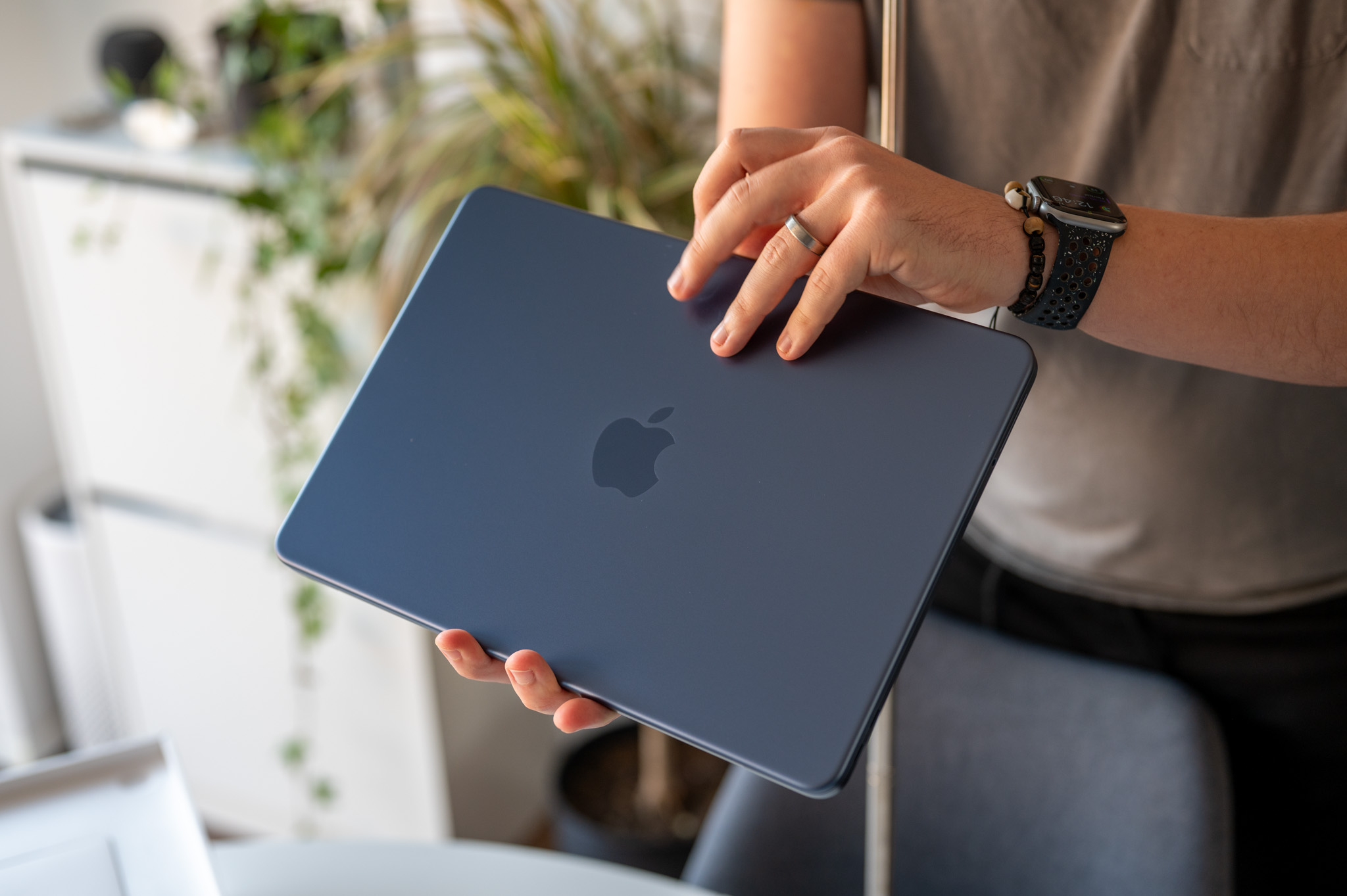 Máme v redakci nový MacBook Neo! Zde je náš unboxing a první dojmy z nejlevnějšího notebooku od Applu